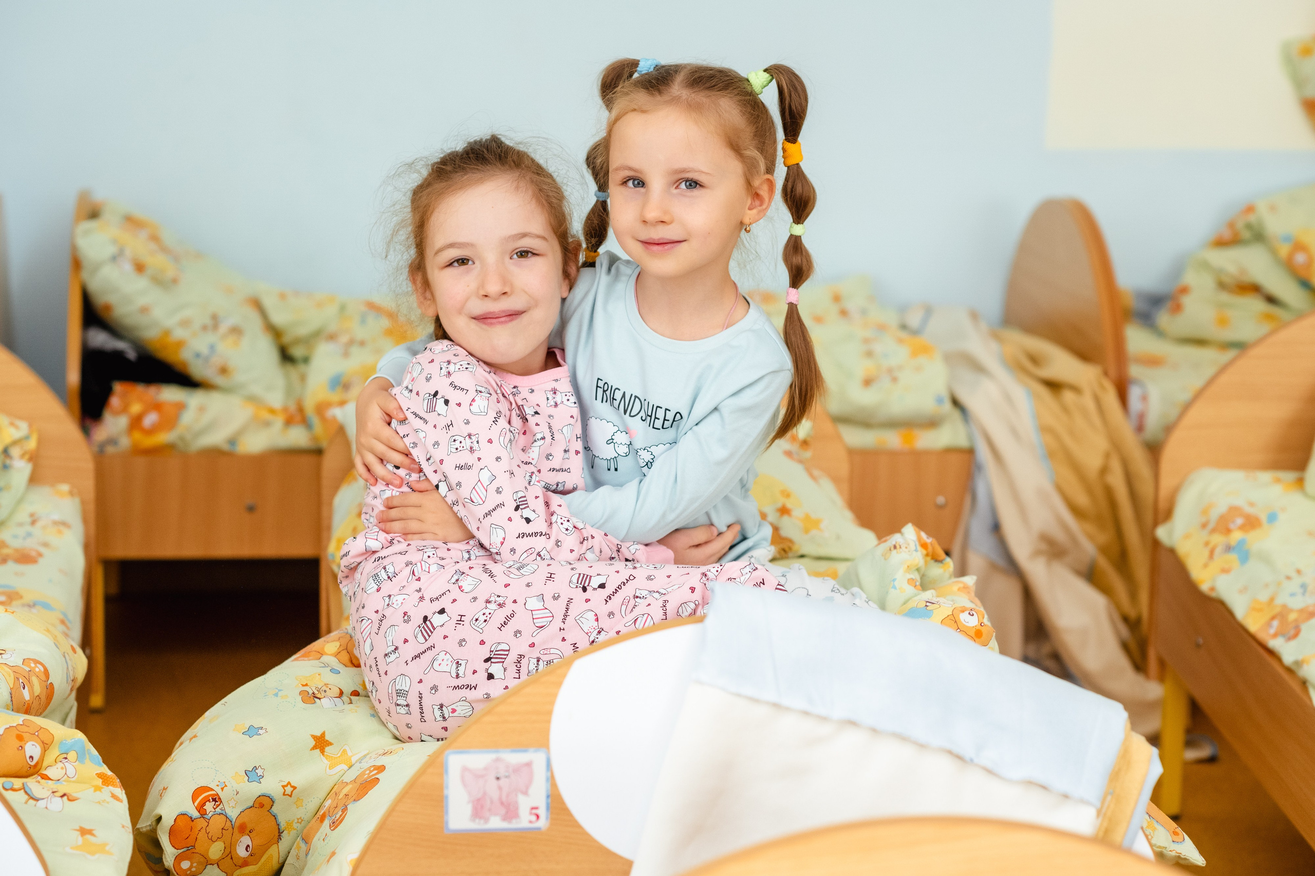 Выпускные школьные альбомы, детсадовские альбомы — Заречный, Пенза, Россия.