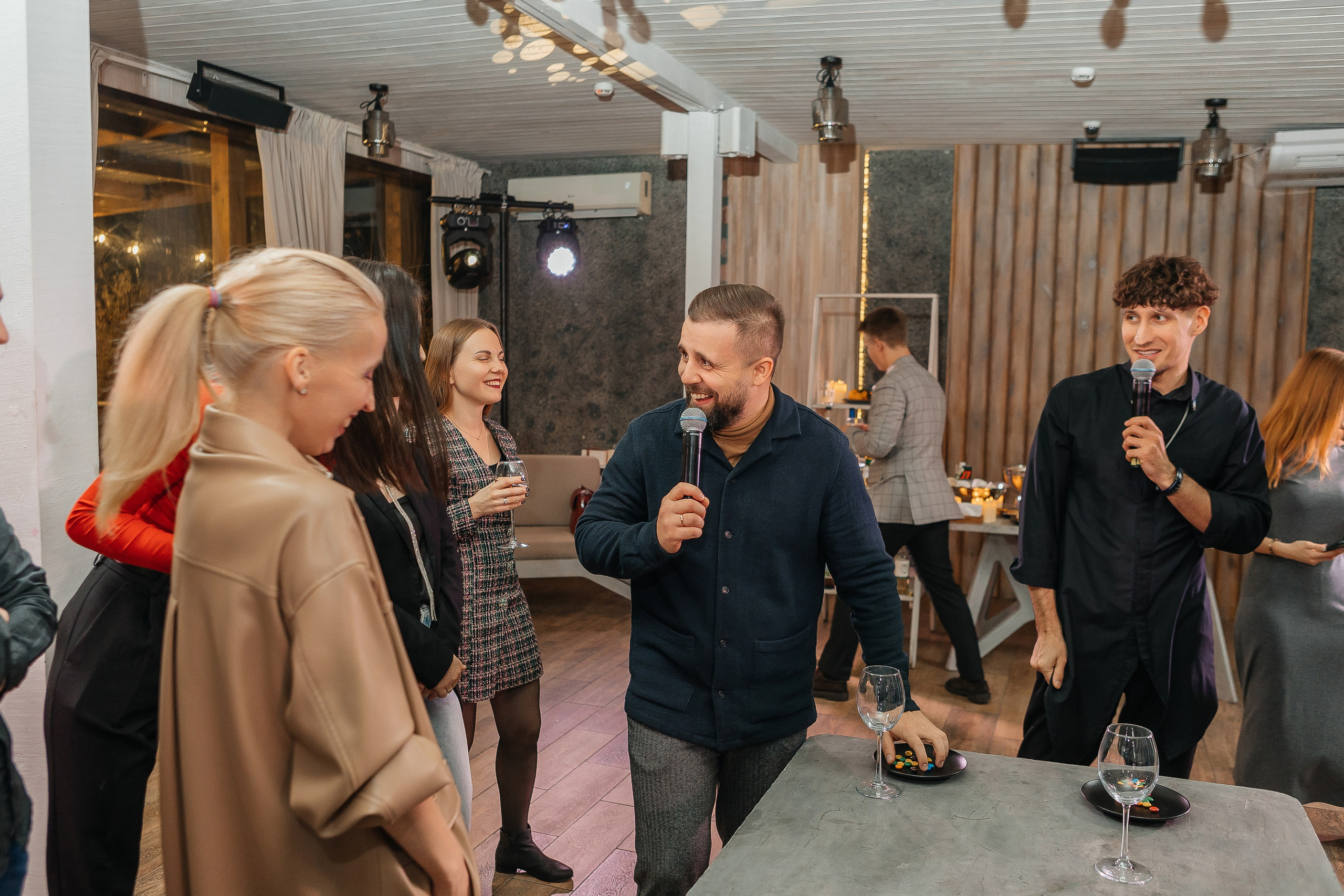 Вечеринка «Налегке». Свадебный и портретный фотограф в Екатеринбурге Виолетта Куприкова