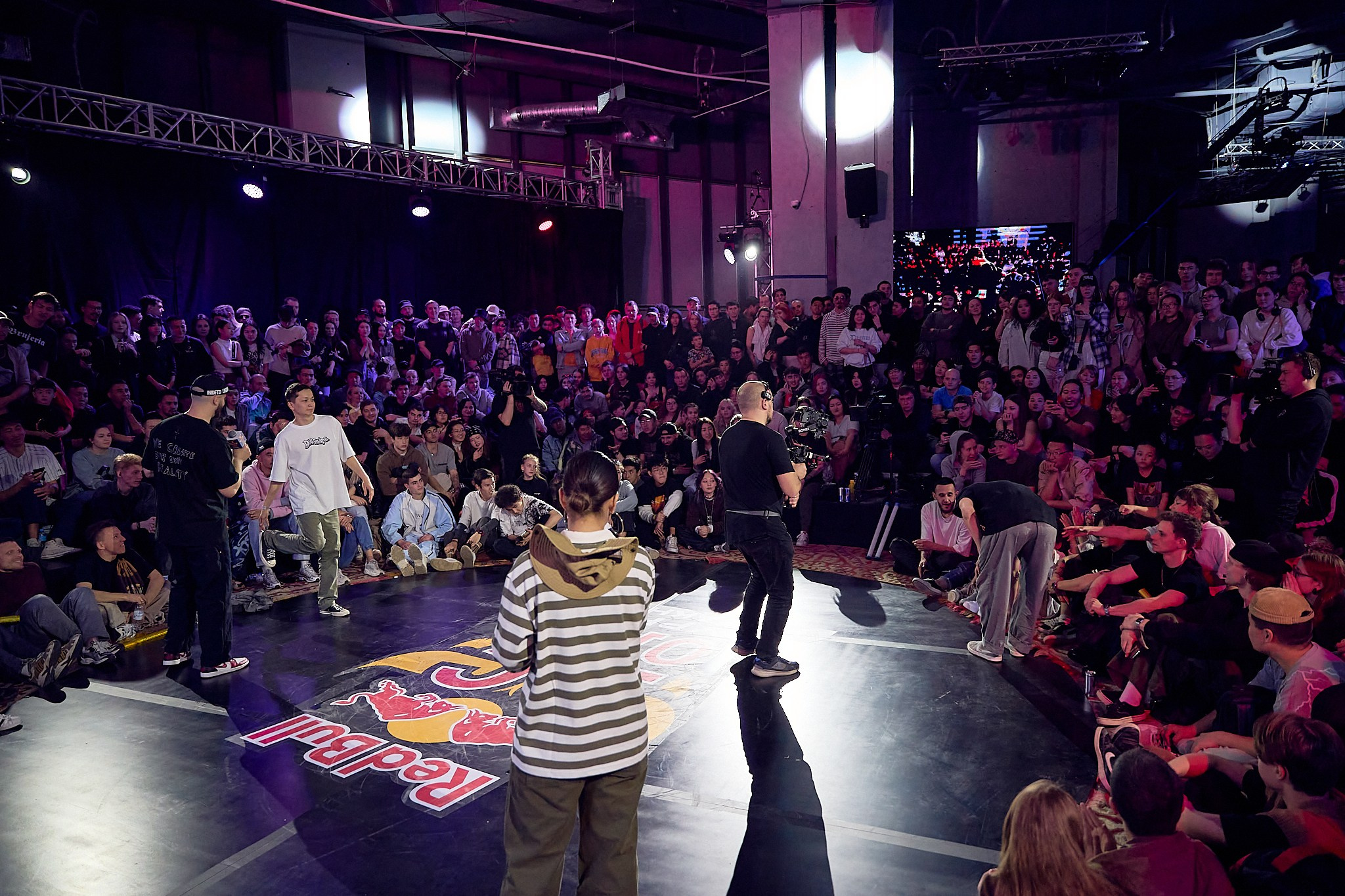 Red Bull bc one Kazakhstan. Alim Alimov Fashion Photographer