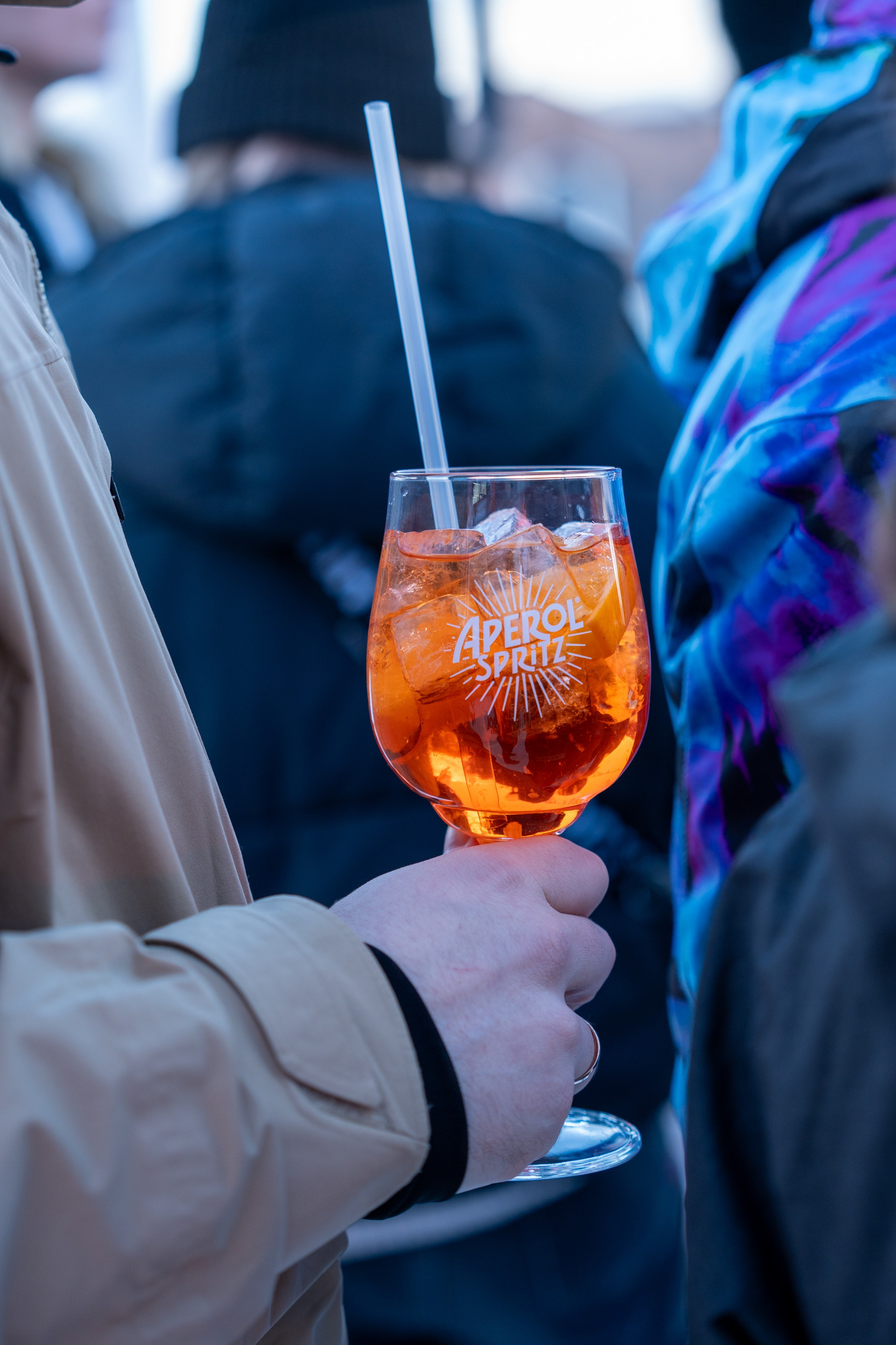 Фотоотчет партнерской интеграции Aperol Spritz на Роза Фест 2025. Репортажный фотограф в Красной Поляне и Сочи Павлюченко Екатерина