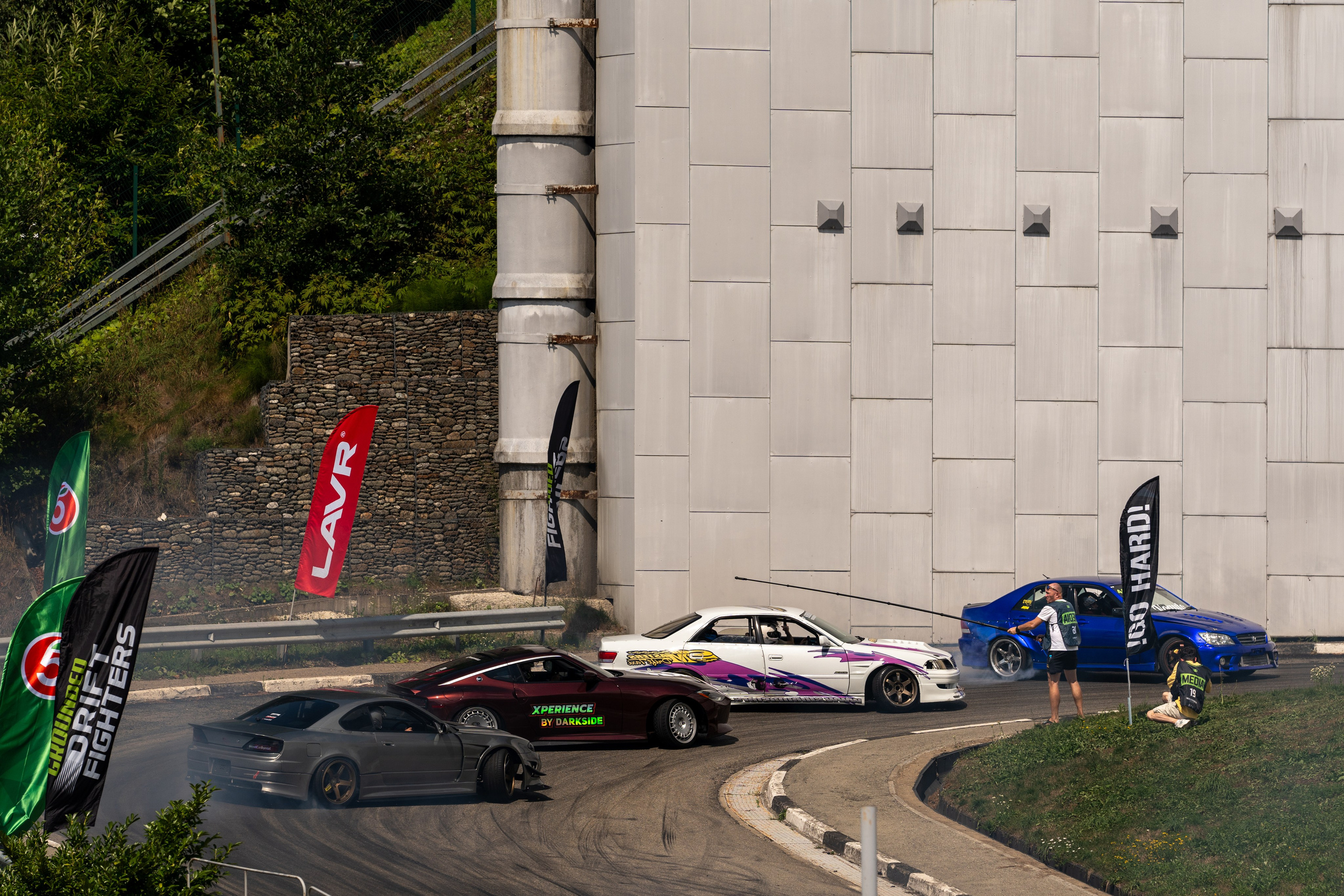 Автомобильные дрифт-гонки в рамках фестиваля Grounded 2024. Репортажный фотограф в Красной Поляне и Сочи Павлюченко Екатерина