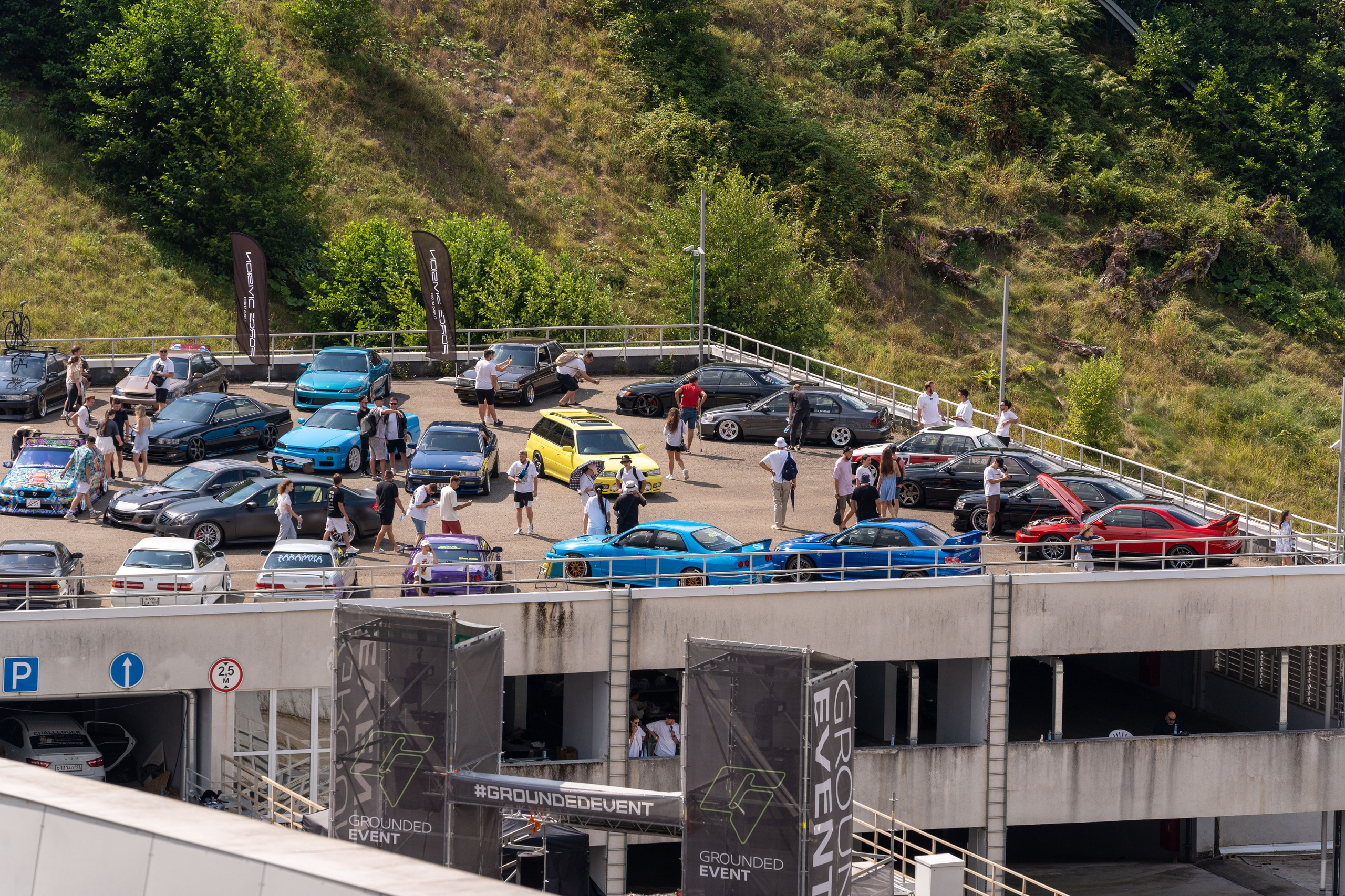 Фотоотчет партнеской интеграции для сети «Пятерочка» на фестивале «Grounded». Репортажный фотограф в Красной Поляне и Сочи Павлюченко Екатерина