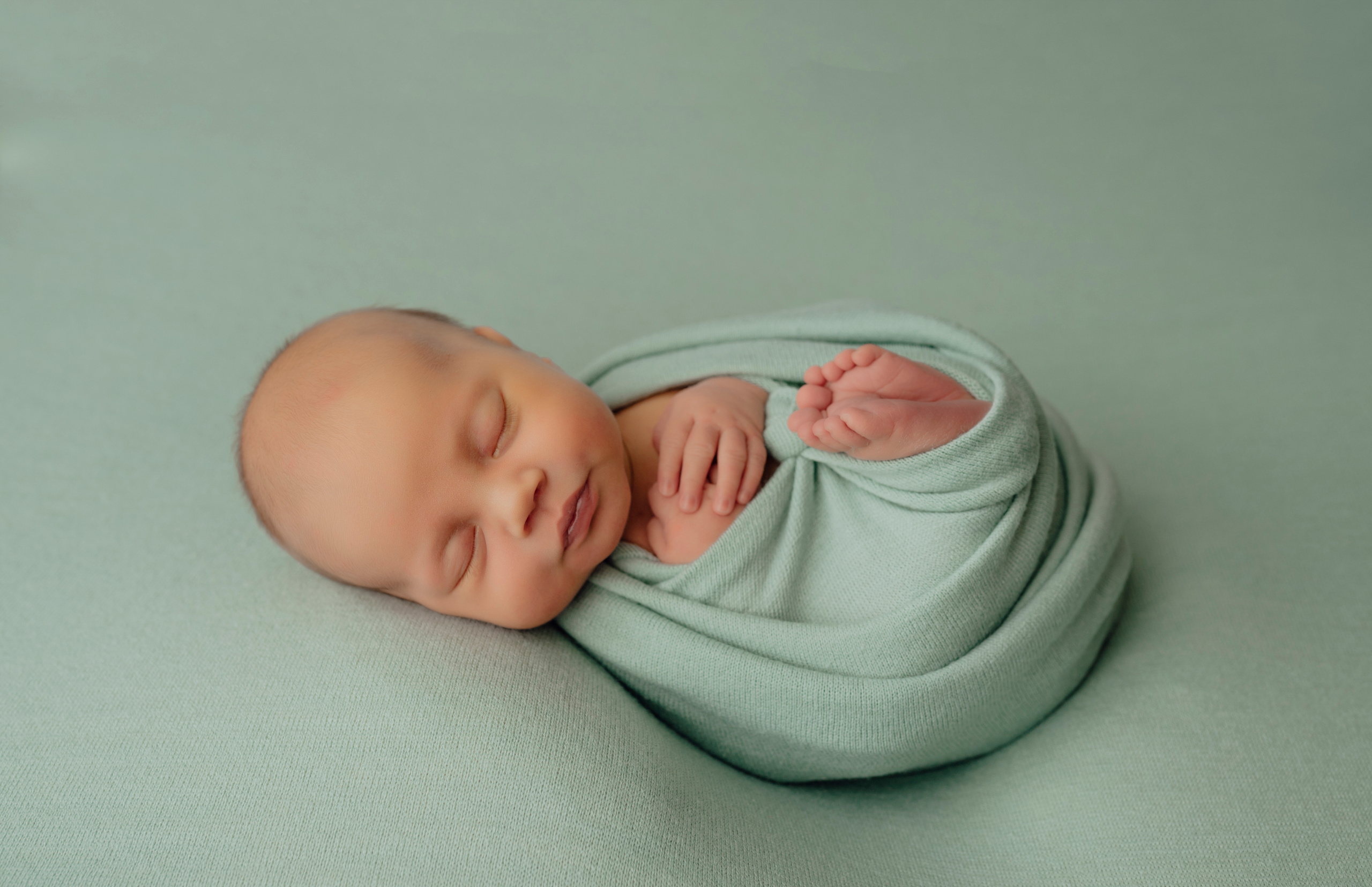 Артем 15 дней. Фотограф новорожденных в Москве Щелково и МО Ангелина Энговатова