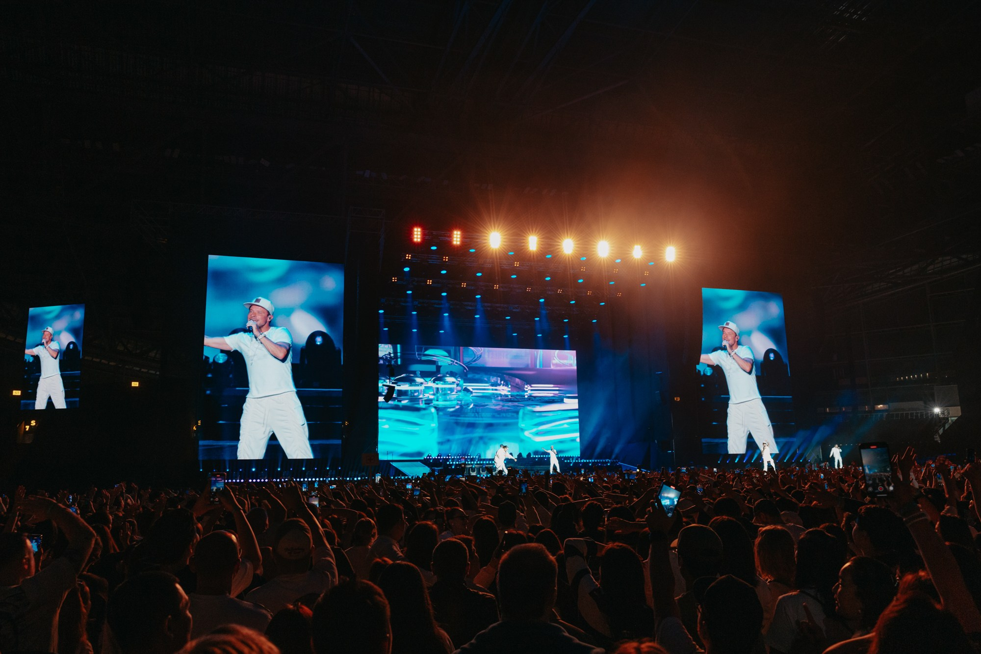 Backstreet Boys. ГЛАВНАЯ