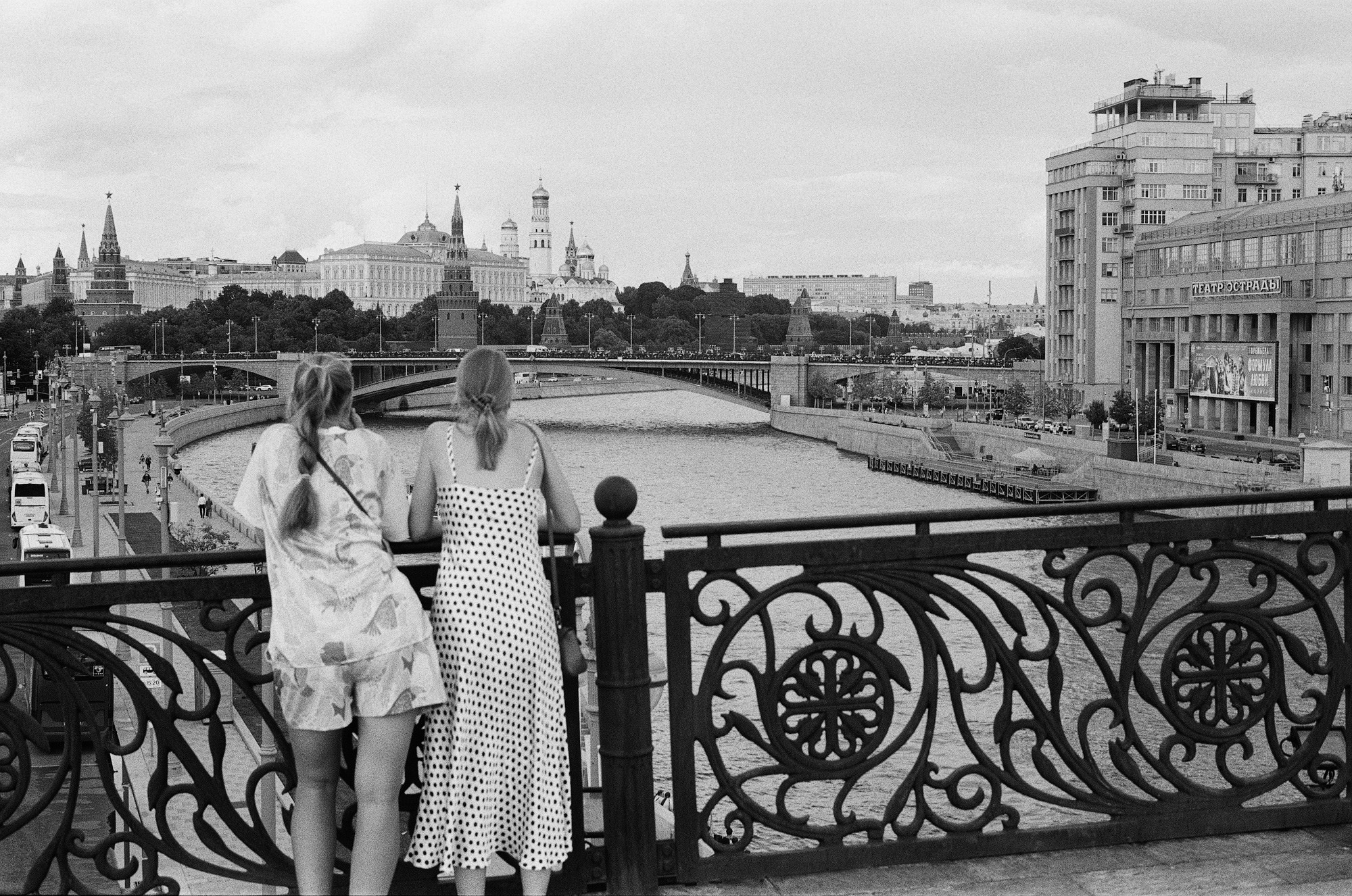 Прогулка по центру Москвы. Другой Павел Поцелуев. Фотограф в 2025 году