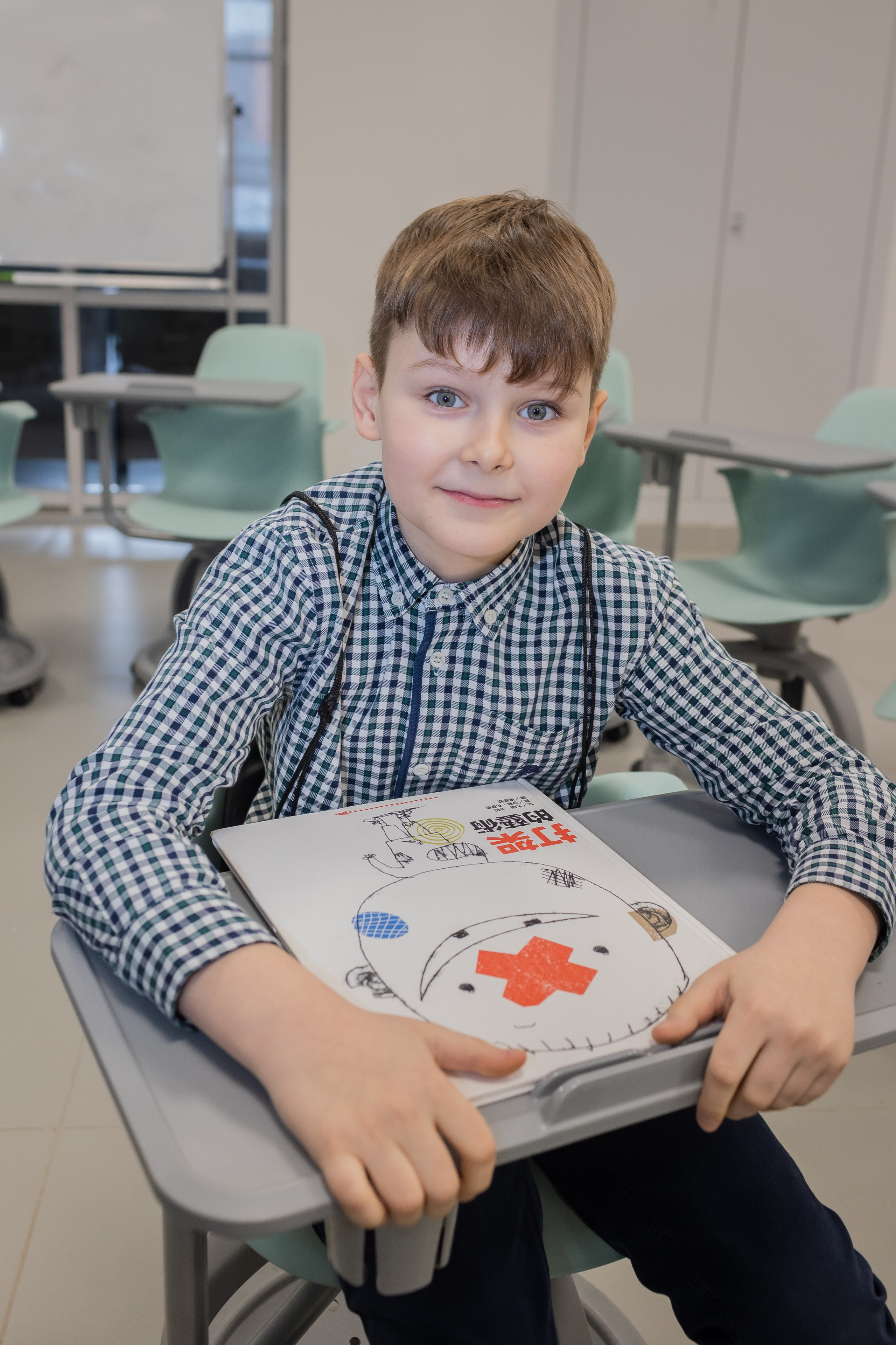 Школа 2070 4 класс. Семейный фотограф в Москве Наталья Чуб, заказать Фотокнигу