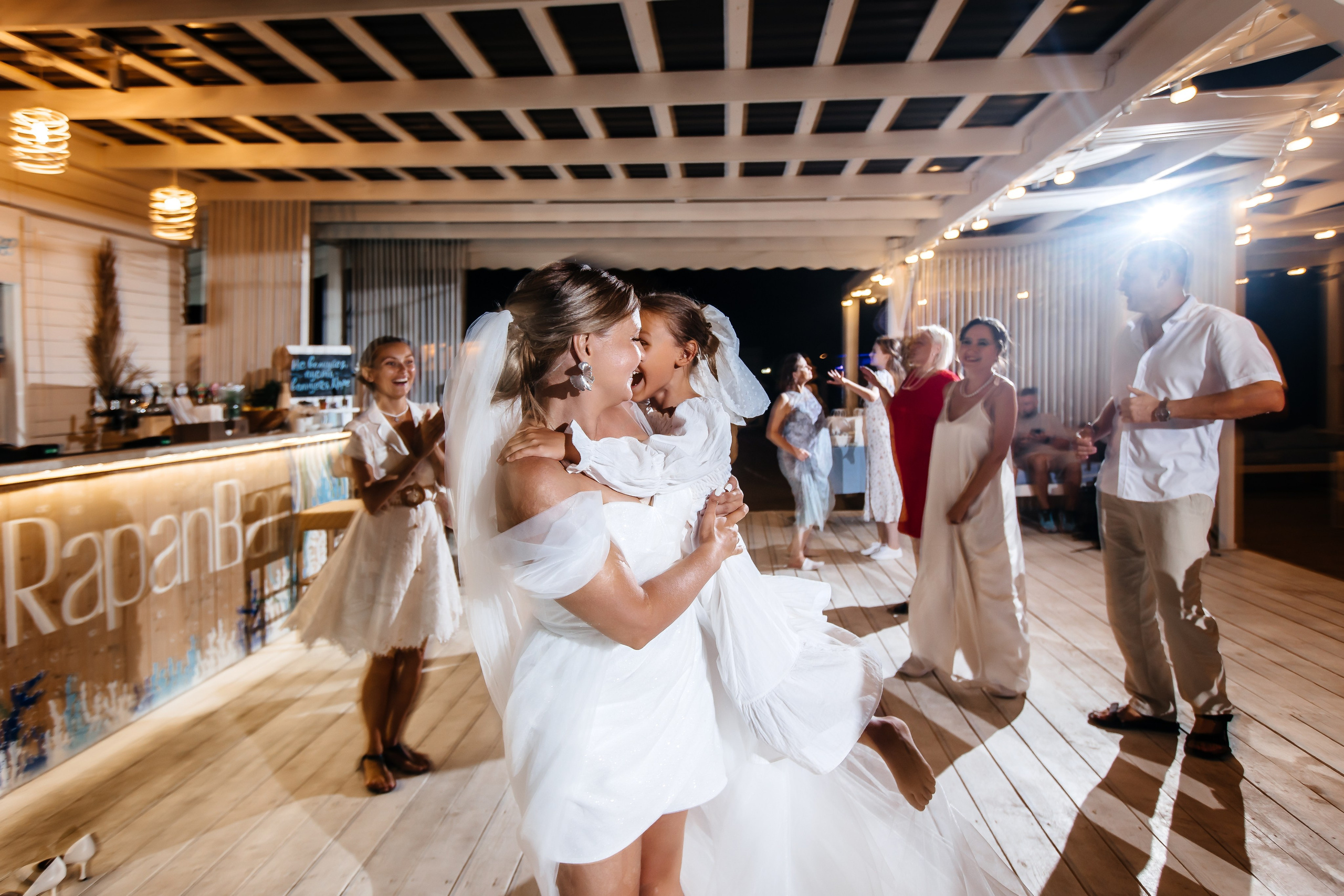 Анонс свадьбы для Елены и Максима. Свадебный фотограф в Крыму и Севастополе Ольга Баскакова