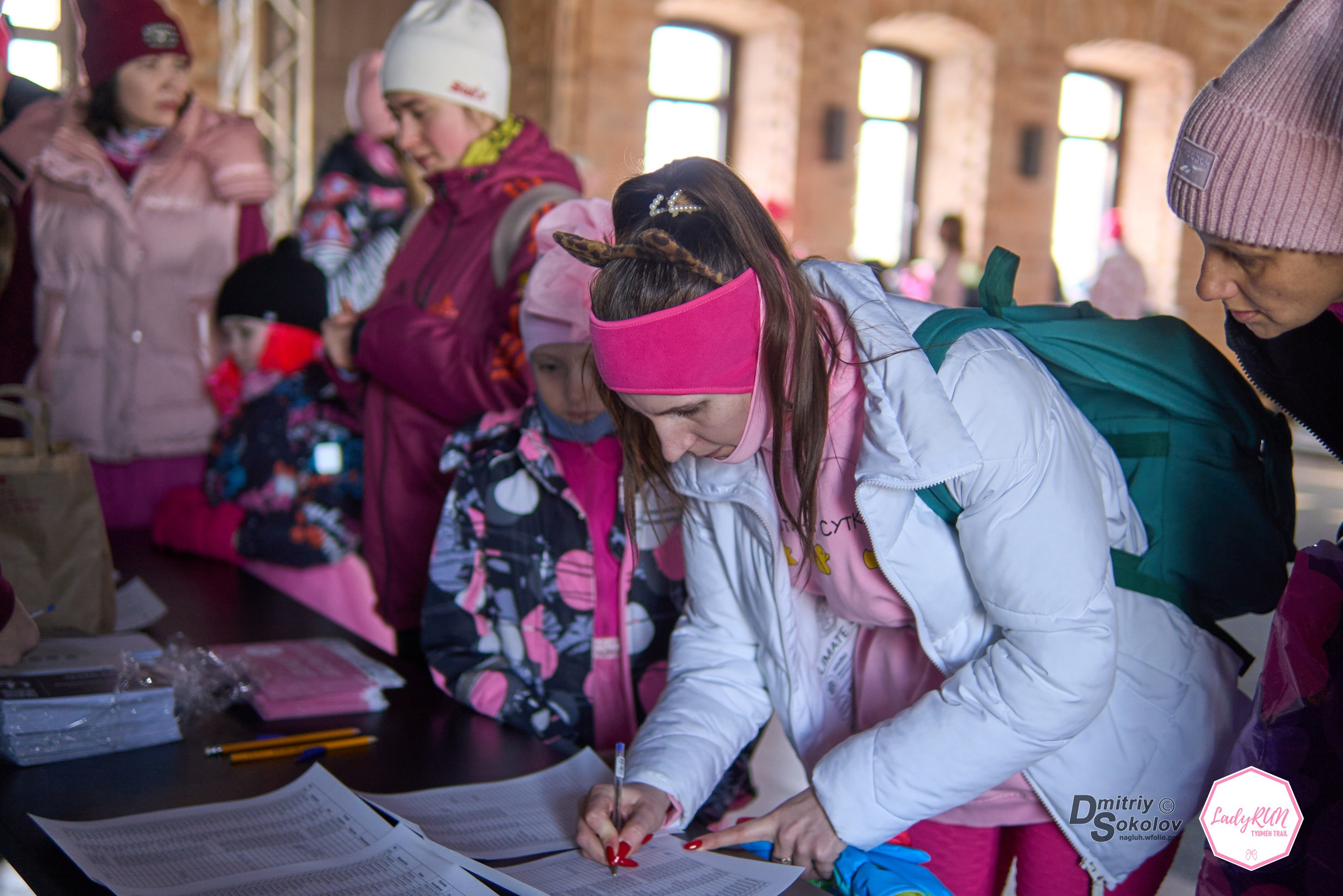 Забег 8 марта. Портретный и репортажный фотограф в Тюмени | Соколов Дмитрий