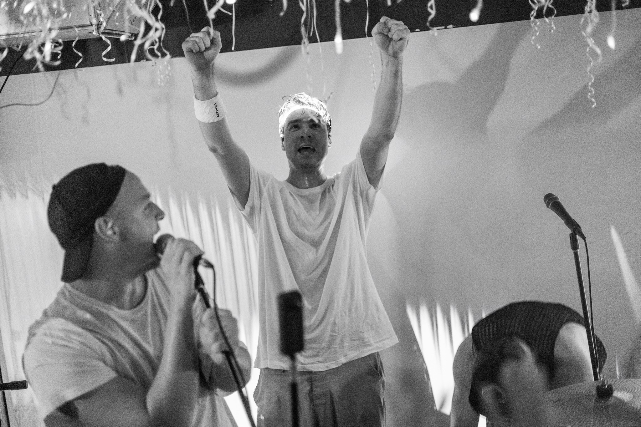 Икар, Electric Lines, Магнитола, 10.01.26, Jawsspot