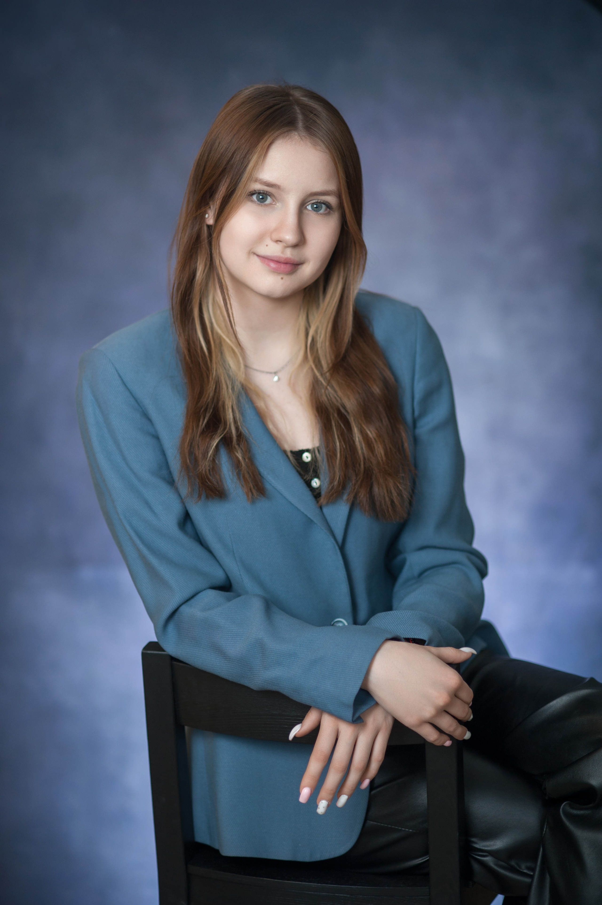 Портреты старшеклассники. Выпускной альбом Чехов, Подольск, Москва