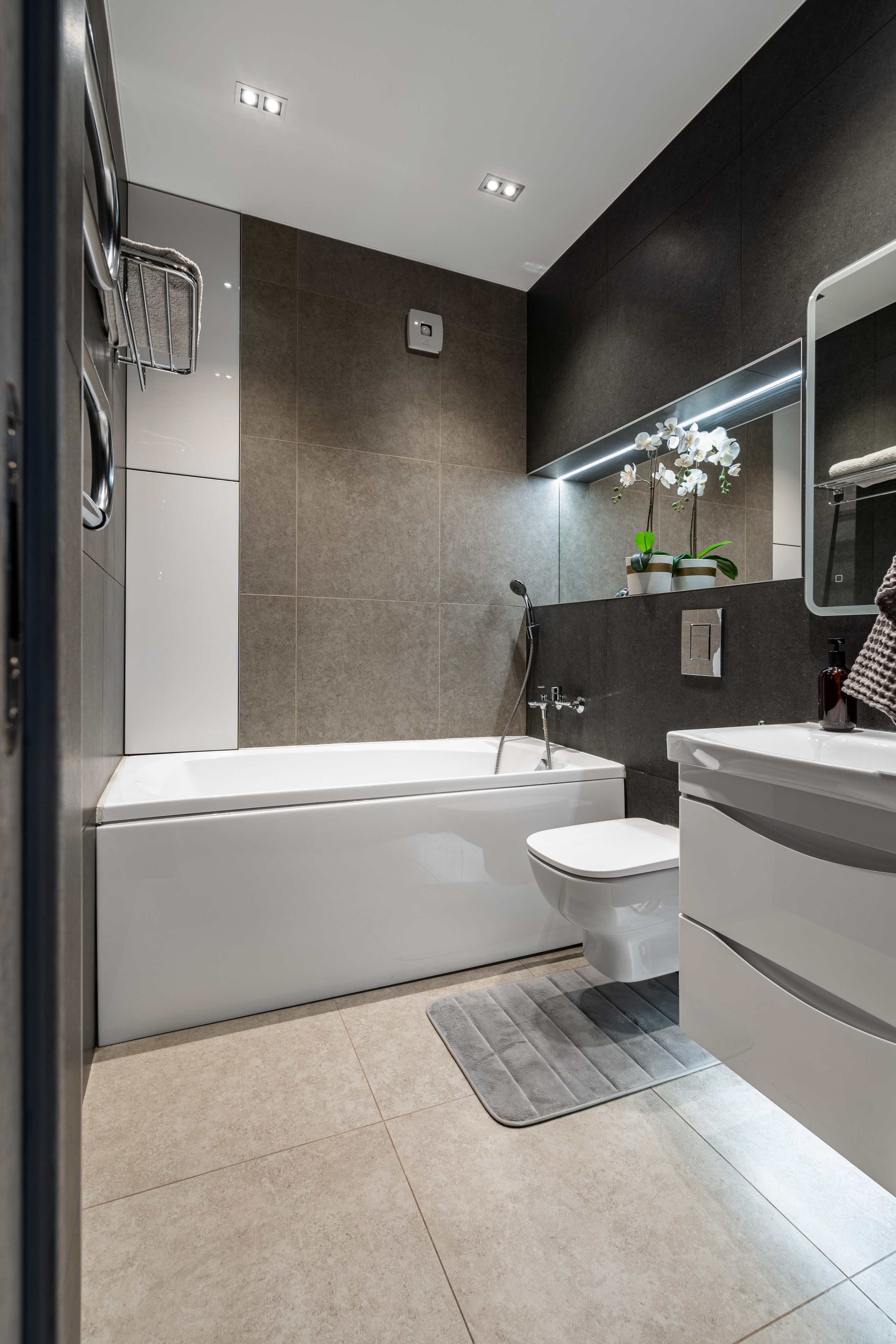 Фотосъемка квартиры на Алексеева. Интерьерный фотограф и ретушер в Красноярске Денис Антропов