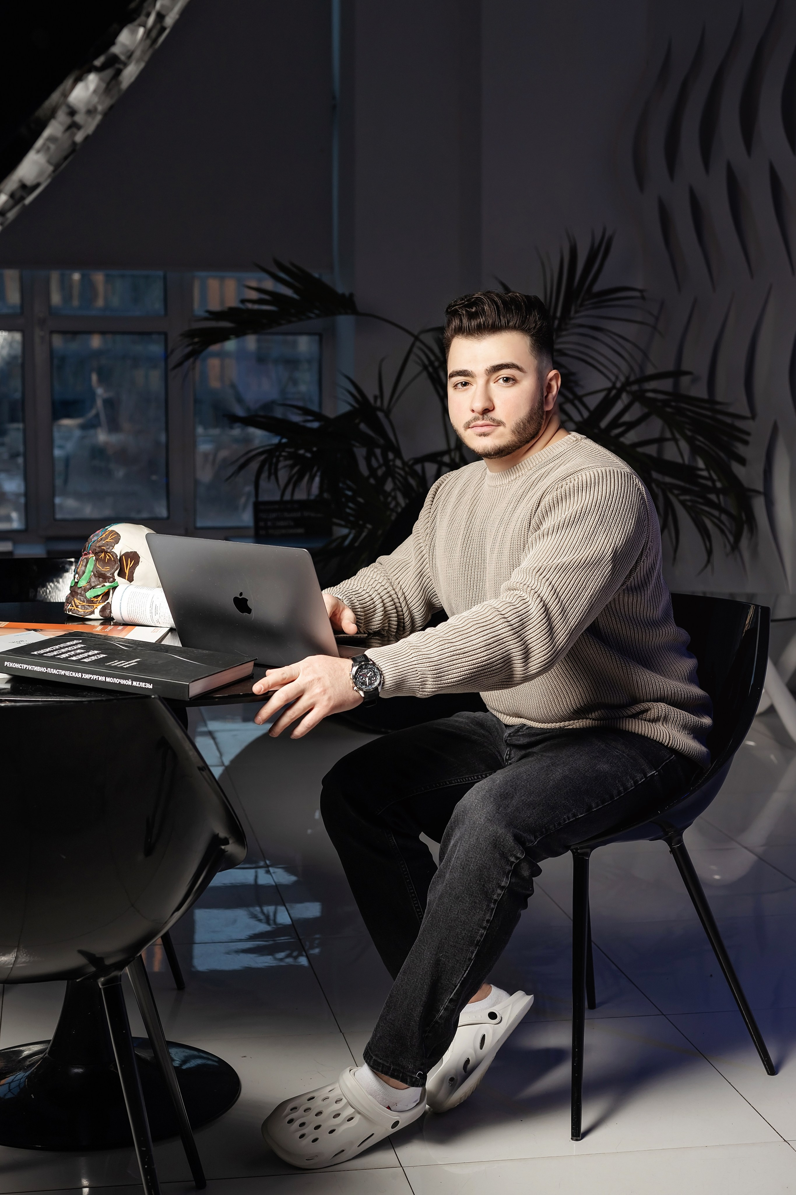 Грант Григорян, пластический хирург. Фотограф в Москве Ксения Мокрушина | Brand & Women photographer