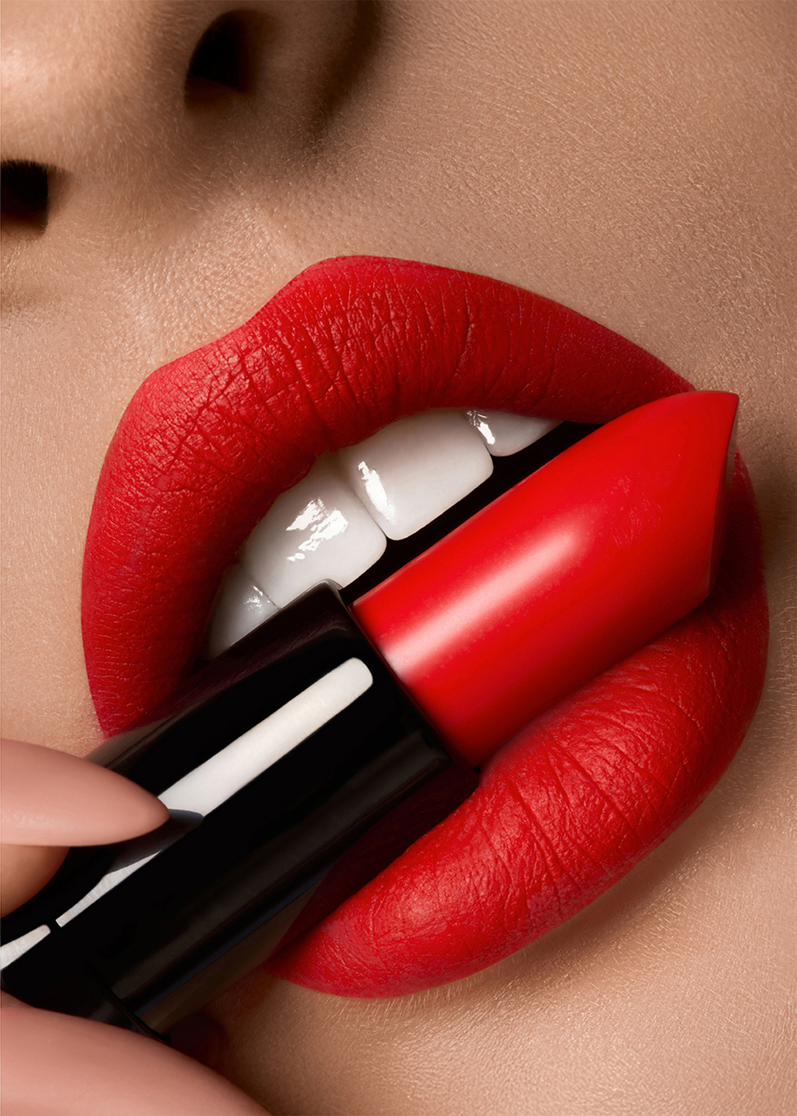 Photo: Olya Klyucheva (@oladmt) Retouch: Ekaterina Pasmurina (@katyretouch)