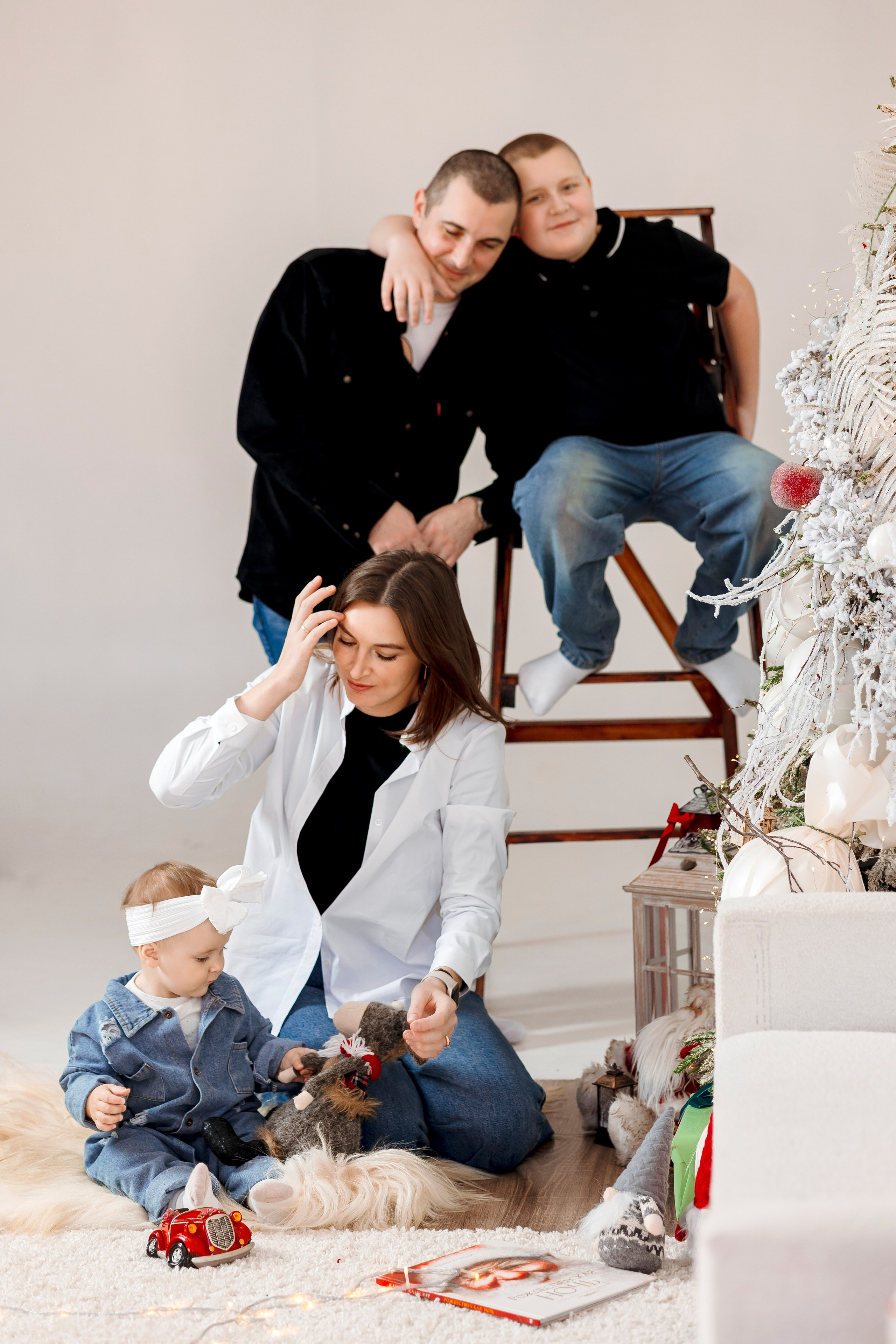 Юля с семьёй. Свадебный и семейный фотограф в Каспийске Алёна Нурмагомедова