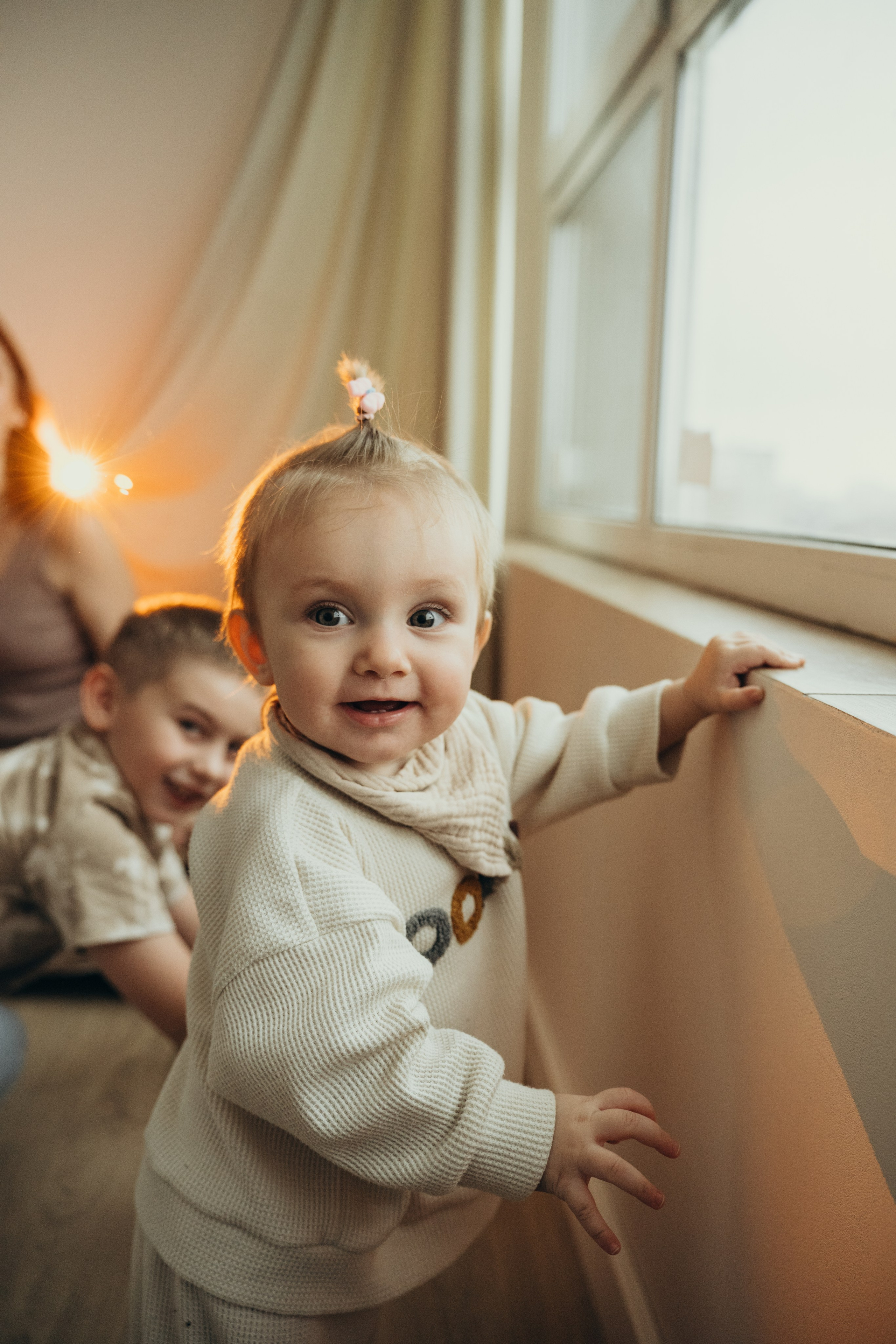 Анастасия, Ярослав и Асия