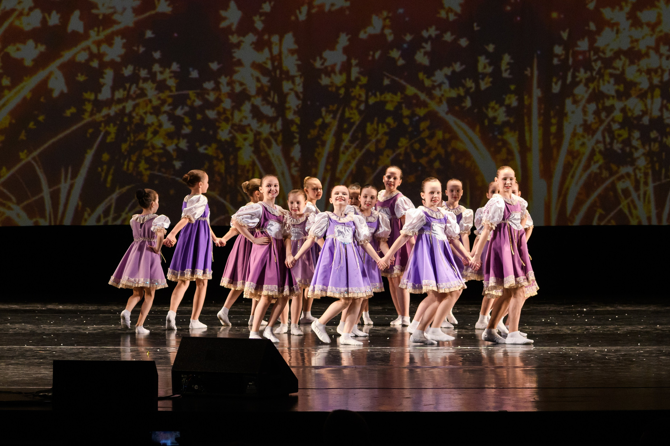 23 апреля, часть 2, БКЗ Октябрьский, г. Санкт-Петербург. Золотое яблочко