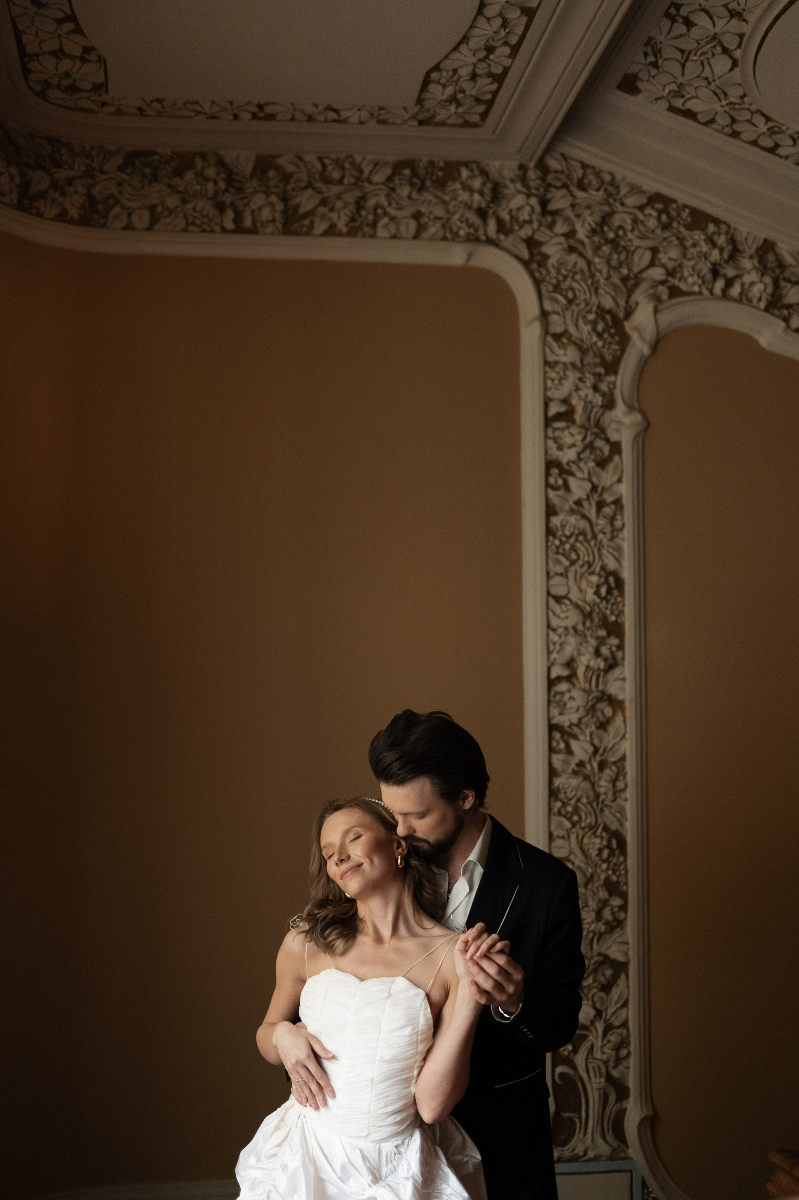 Свадебная фотосессия в гостинице "Националь". Ярослава Ерина — свадебный фотограф в Москве