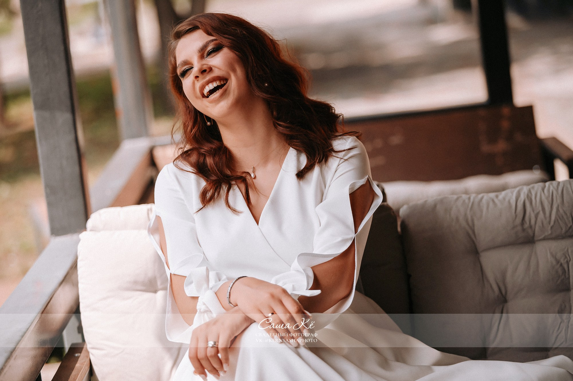 Свадебная фотосессия В&Д на Набережной Новосибирска. Свадебный, семейный и event фотограф в Новосибирске и Новосибирской области Саша Кё