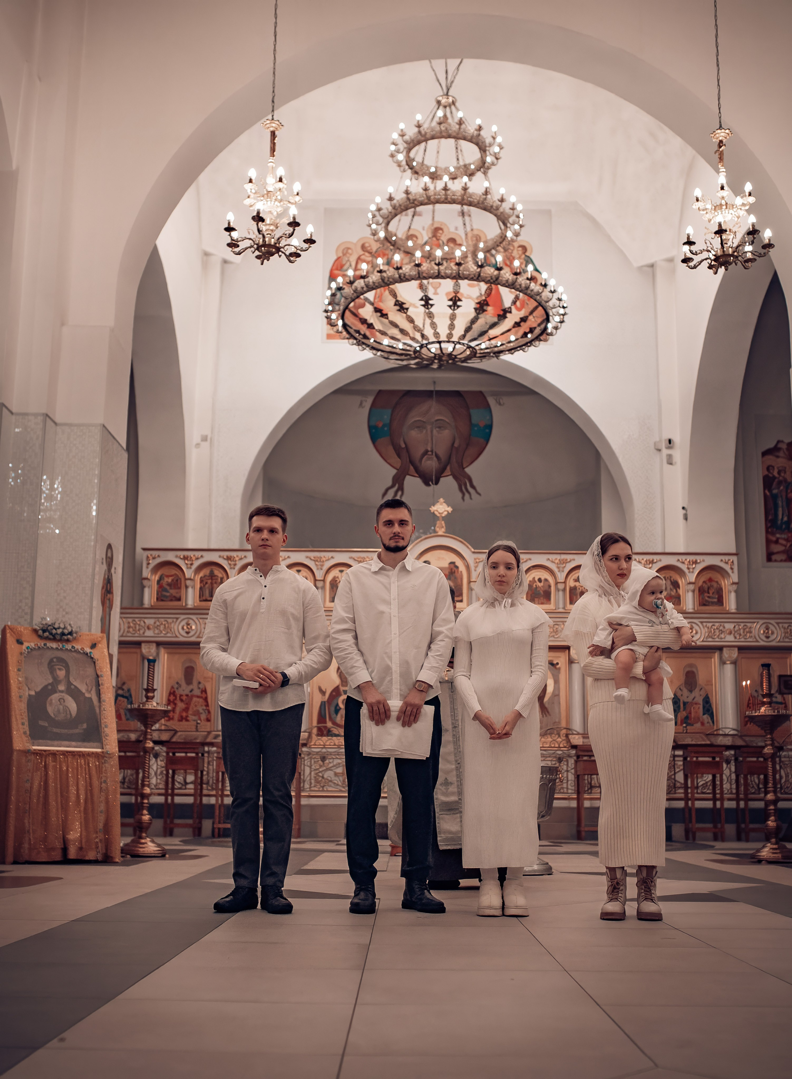 Крещение Максима в храме Феодора Тирона. Фотографы крещения/венчания  Красноярск Татьяна и Вячеслав Переваловы