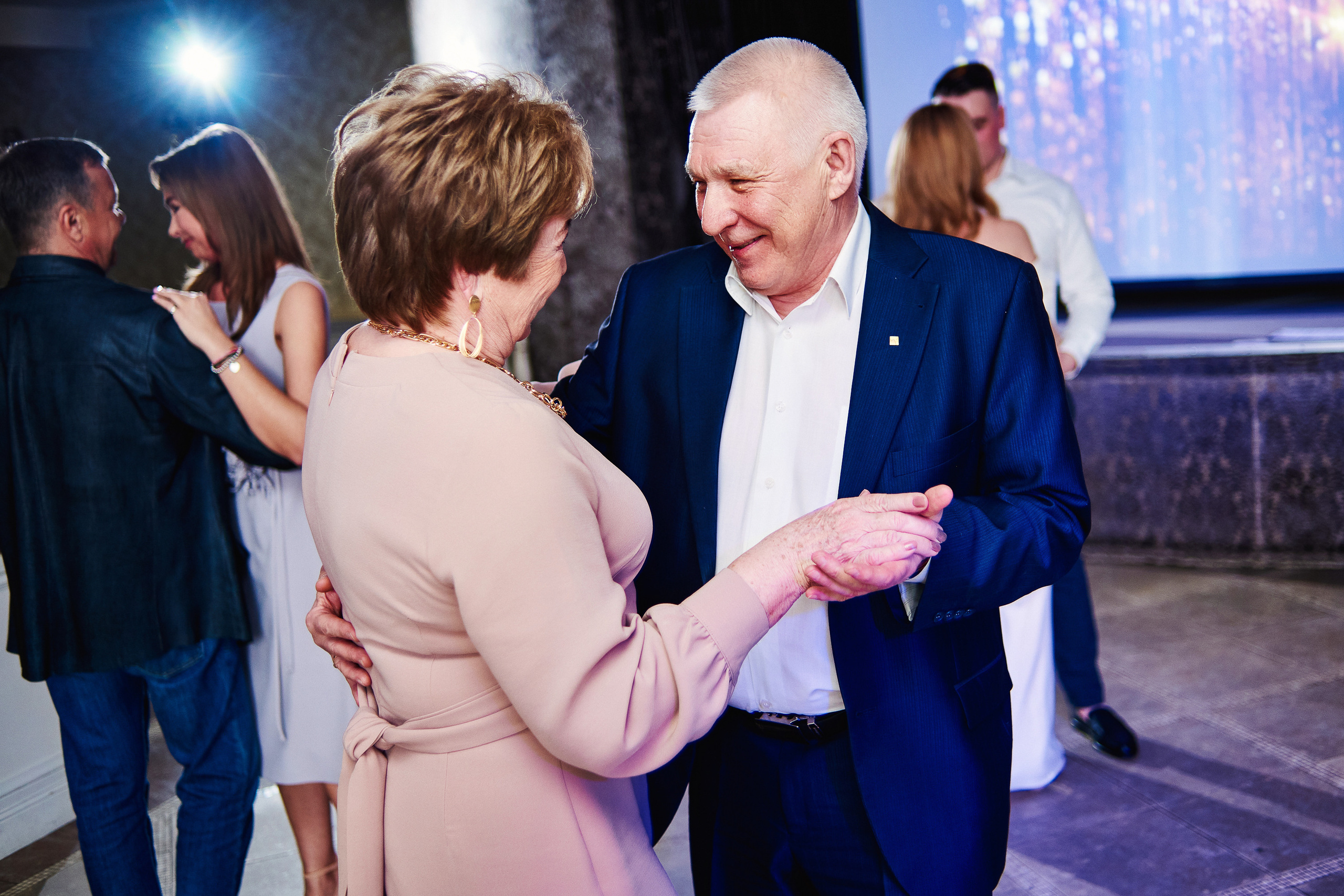 Свадебный ужин в Белом Трюфеле. Фотограф Александр Бурдин