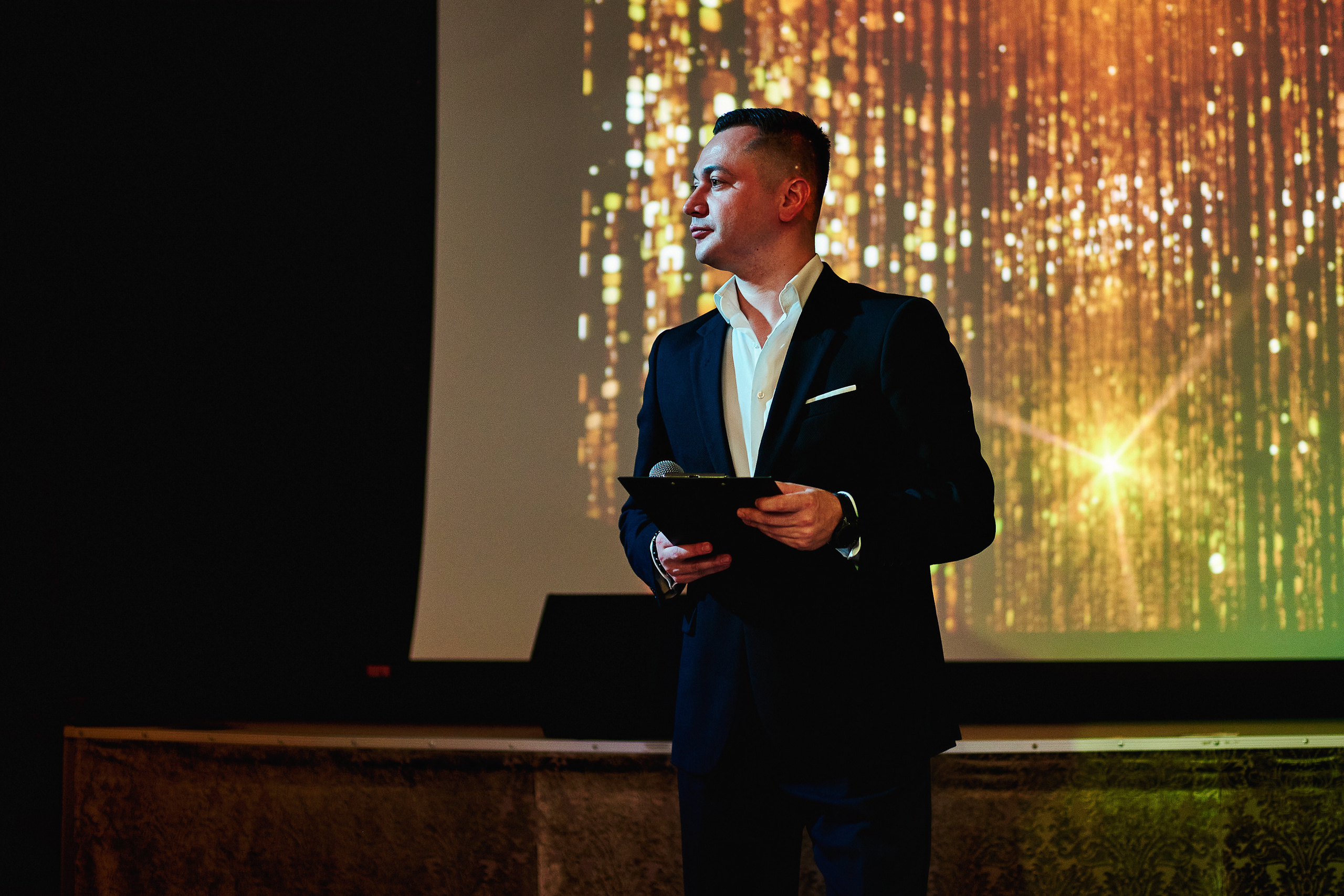 Свадебный ужин в Белом Трюфеле. Фотограф Александр Бурдин