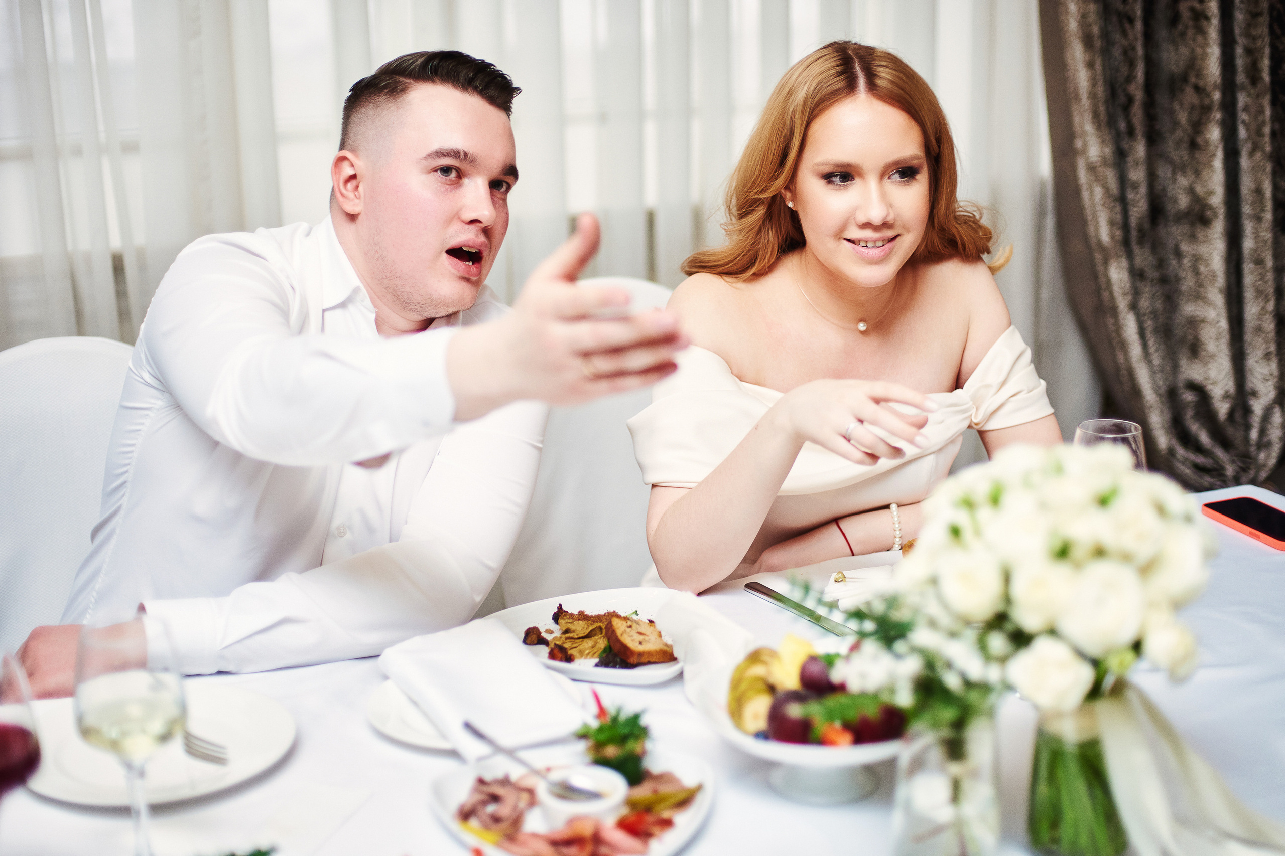 Свадебный ужин в Белом Трюфеле. Фотограф Александр Бурдин