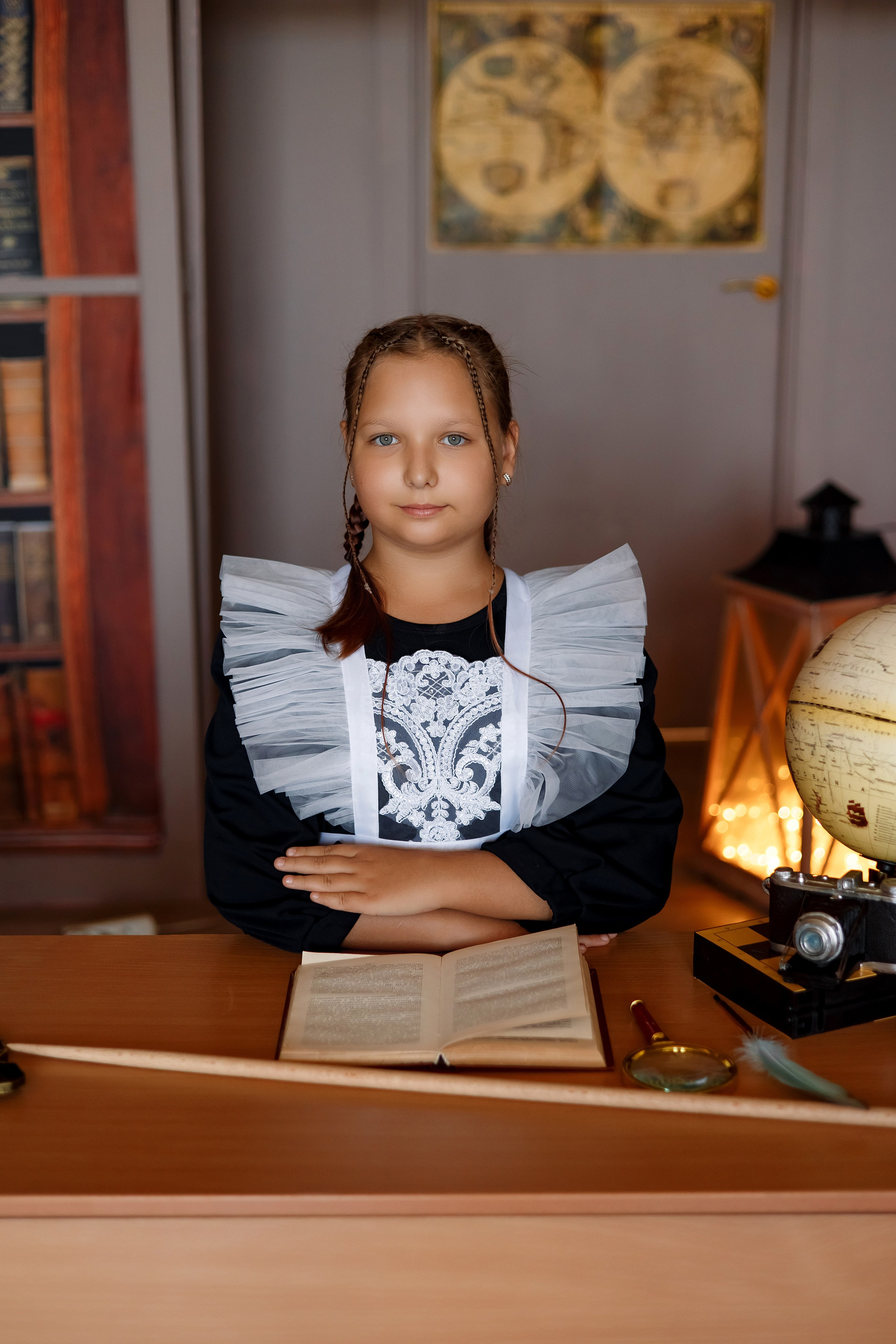 4 класс фотосессия в фотостудии. Фотограф Любовь Корниенко, Примоский край