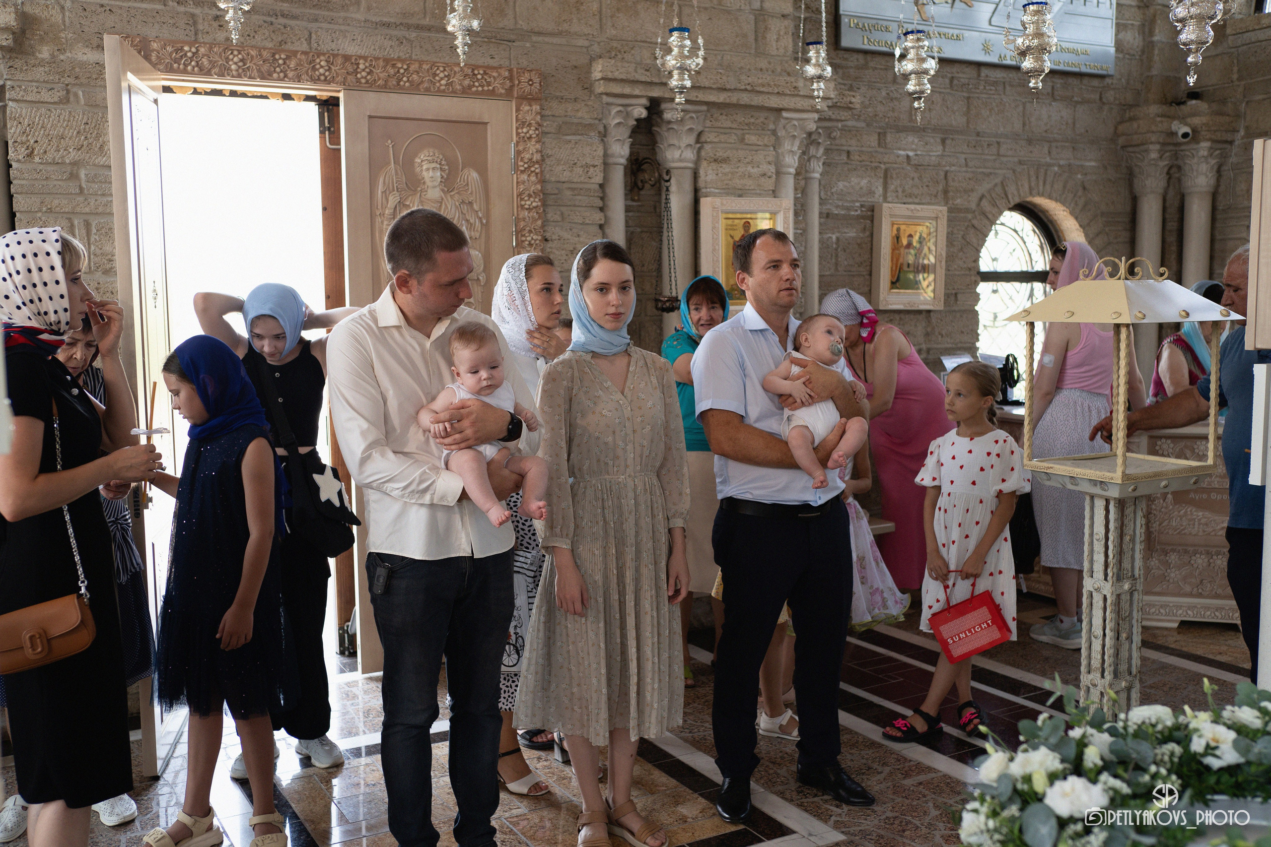 Таинство крещения Дмитрия и Николая. Фотограф, видеограф Пятигорск, Ставрополь, Ессентуки, Petlyakovs_photo