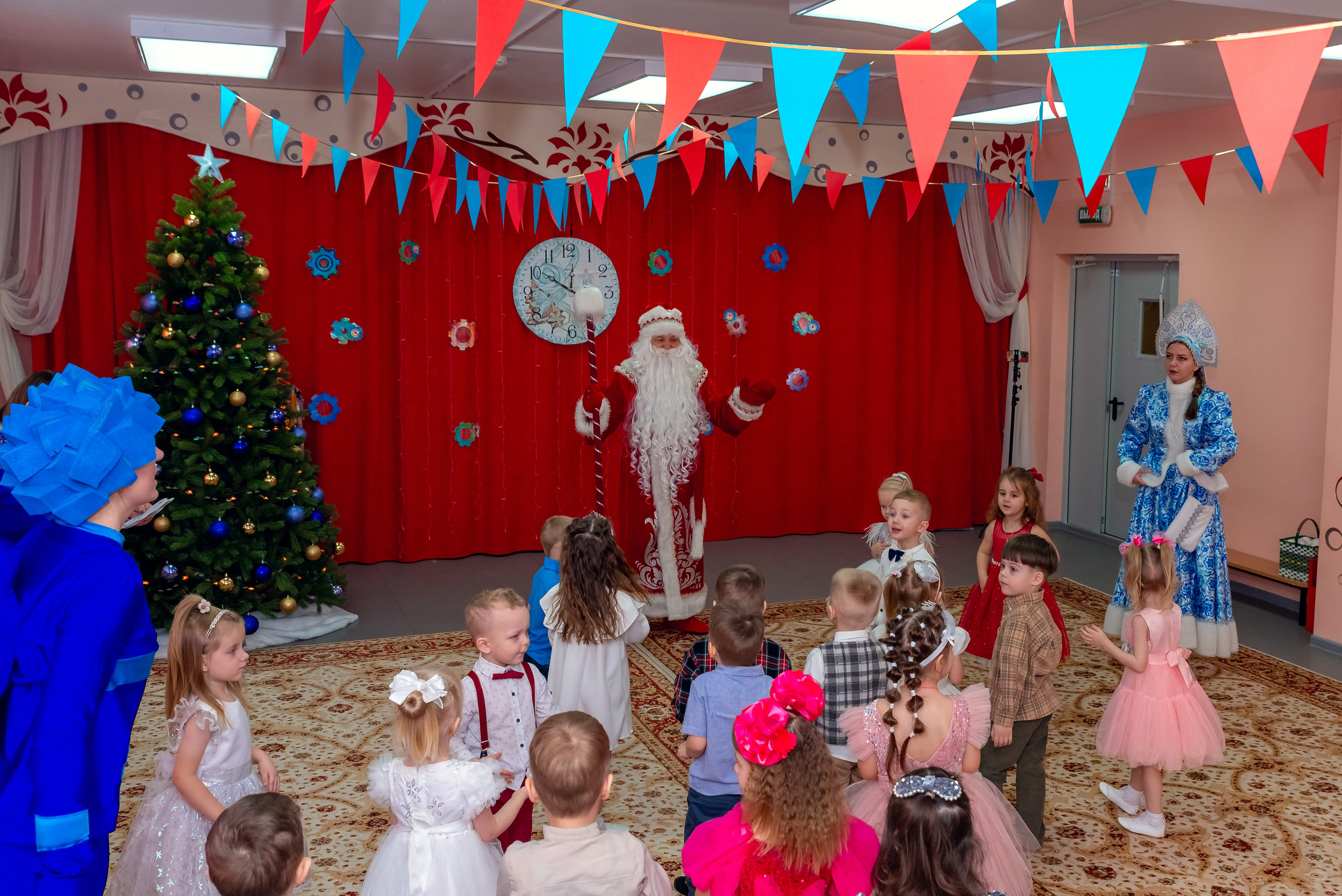 Утренник в саду. Фотограф Крещение Венчание Москва