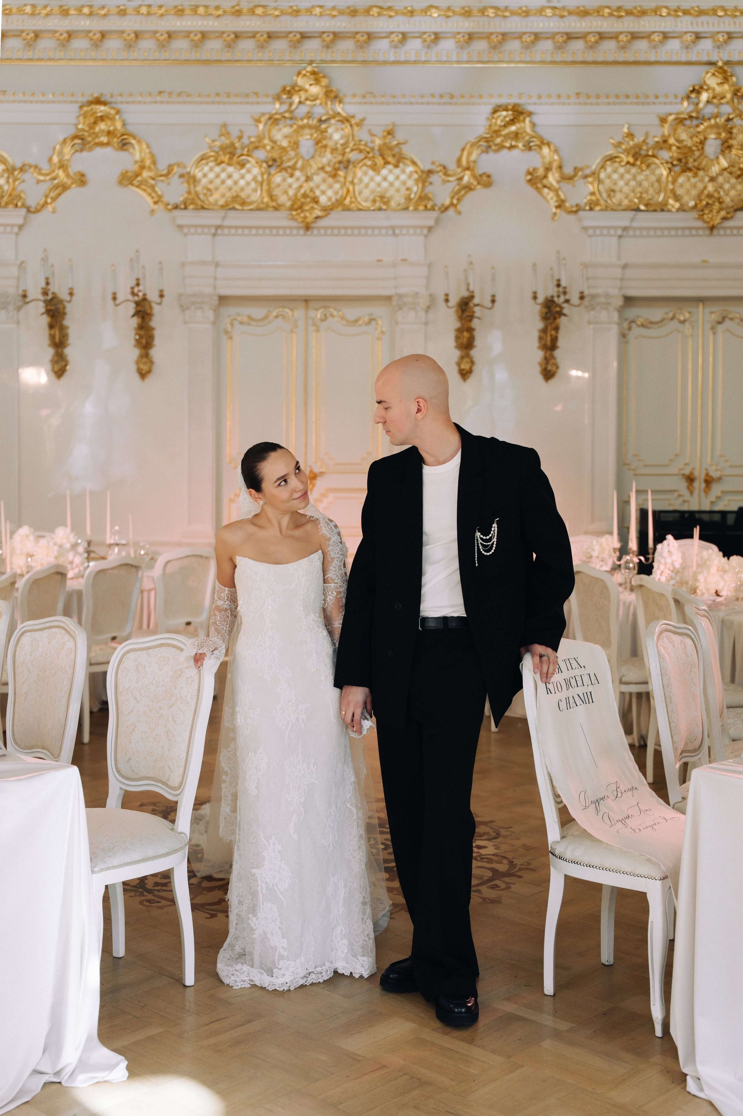 Вова и Лиза. Питер. Гранд Отель Европа, 1 дворец бракосочетания и особняк Мясникова. Свадебный фотограф Катерина Чулкова