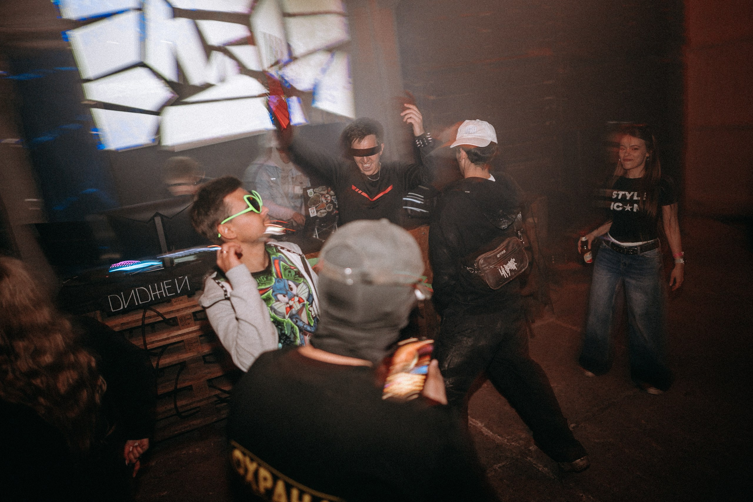 GU RAVE 2026. Репортажный и портретный фотограф в Нижнем Новгороде Максим Горшков