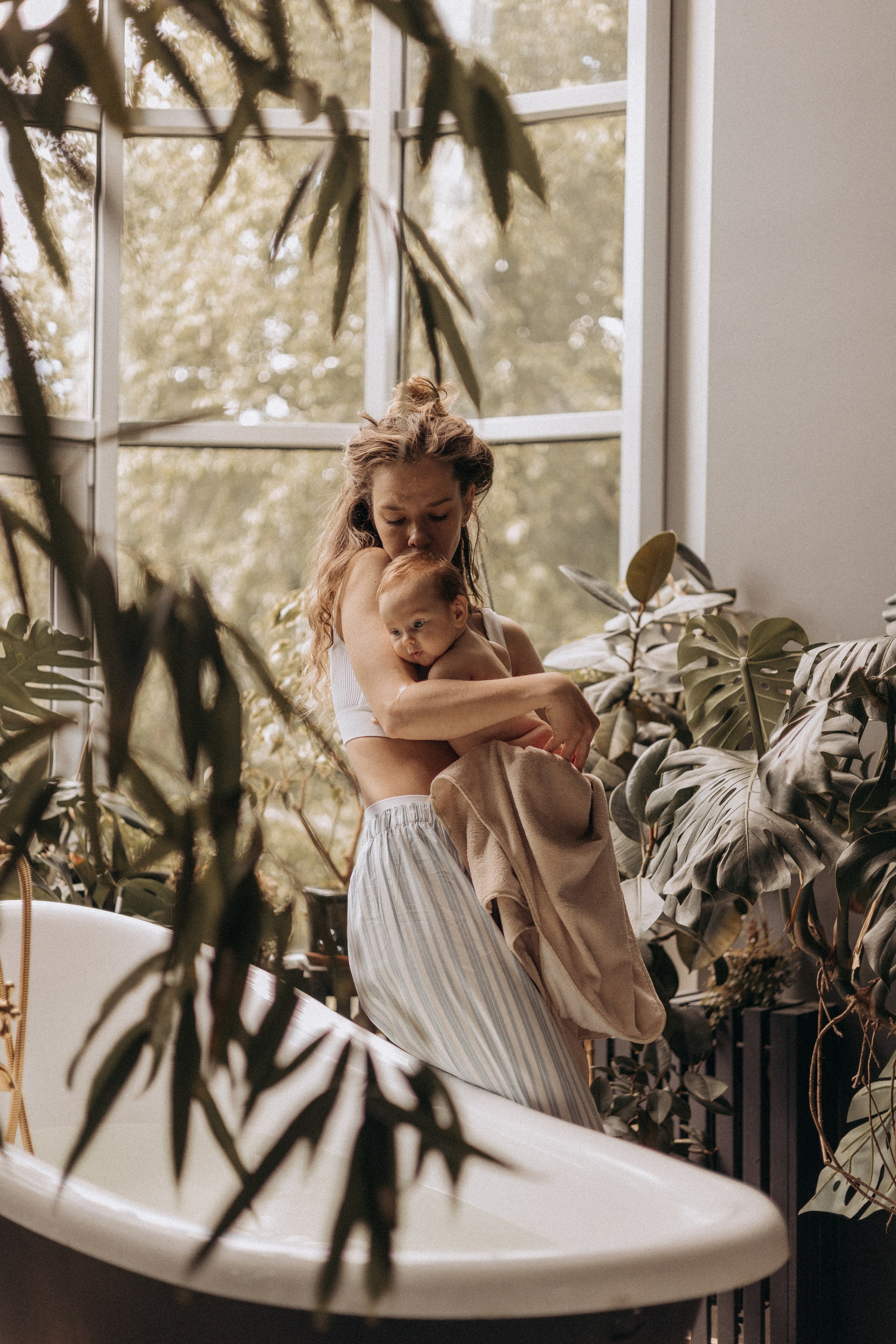 Оля и малышка Ева. Анастасия Шаповалова | Семейный фотограф