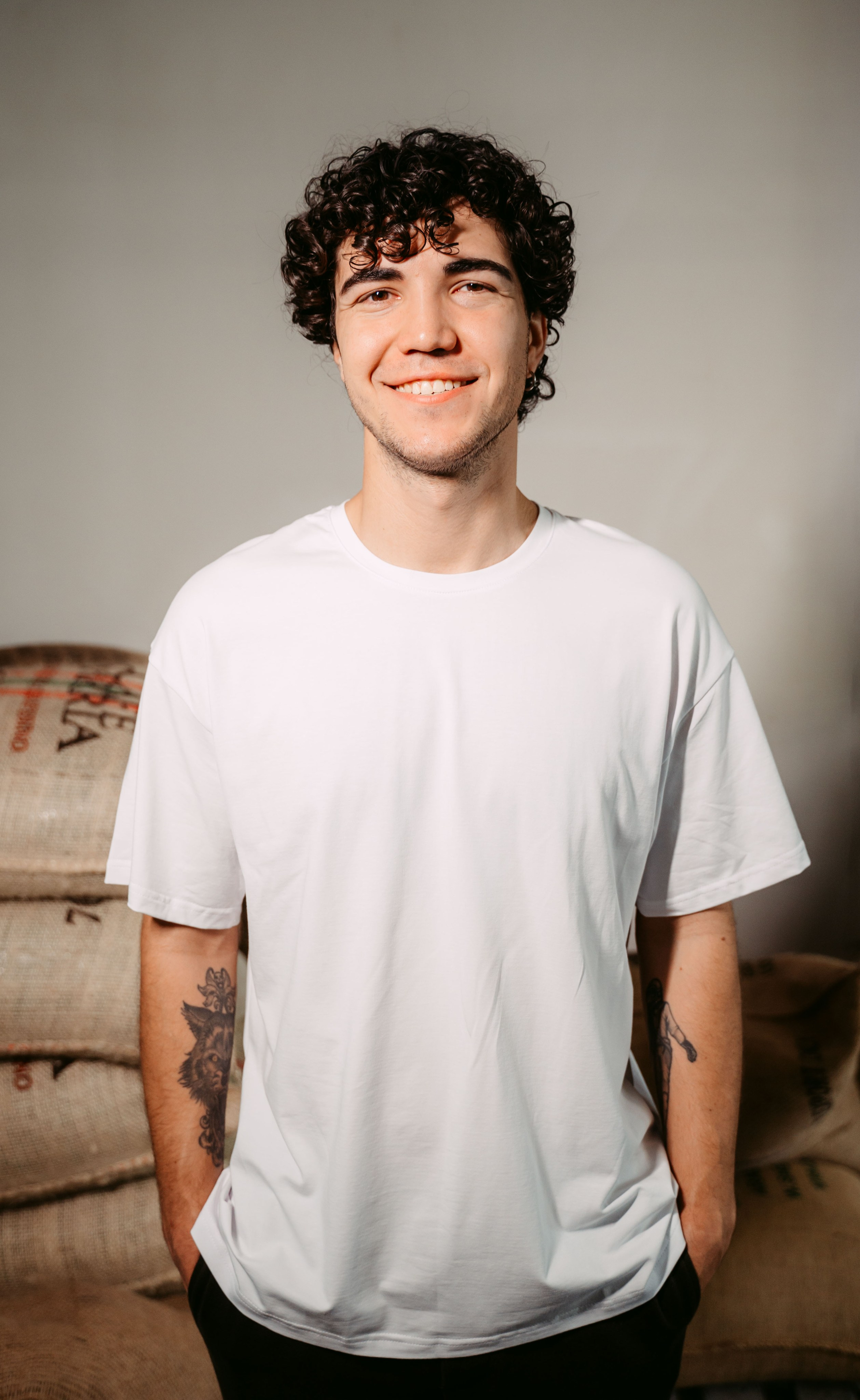 Ботаника / команда и предприятие кофейни из Казани. Саша Копылов, фотограф в Казани