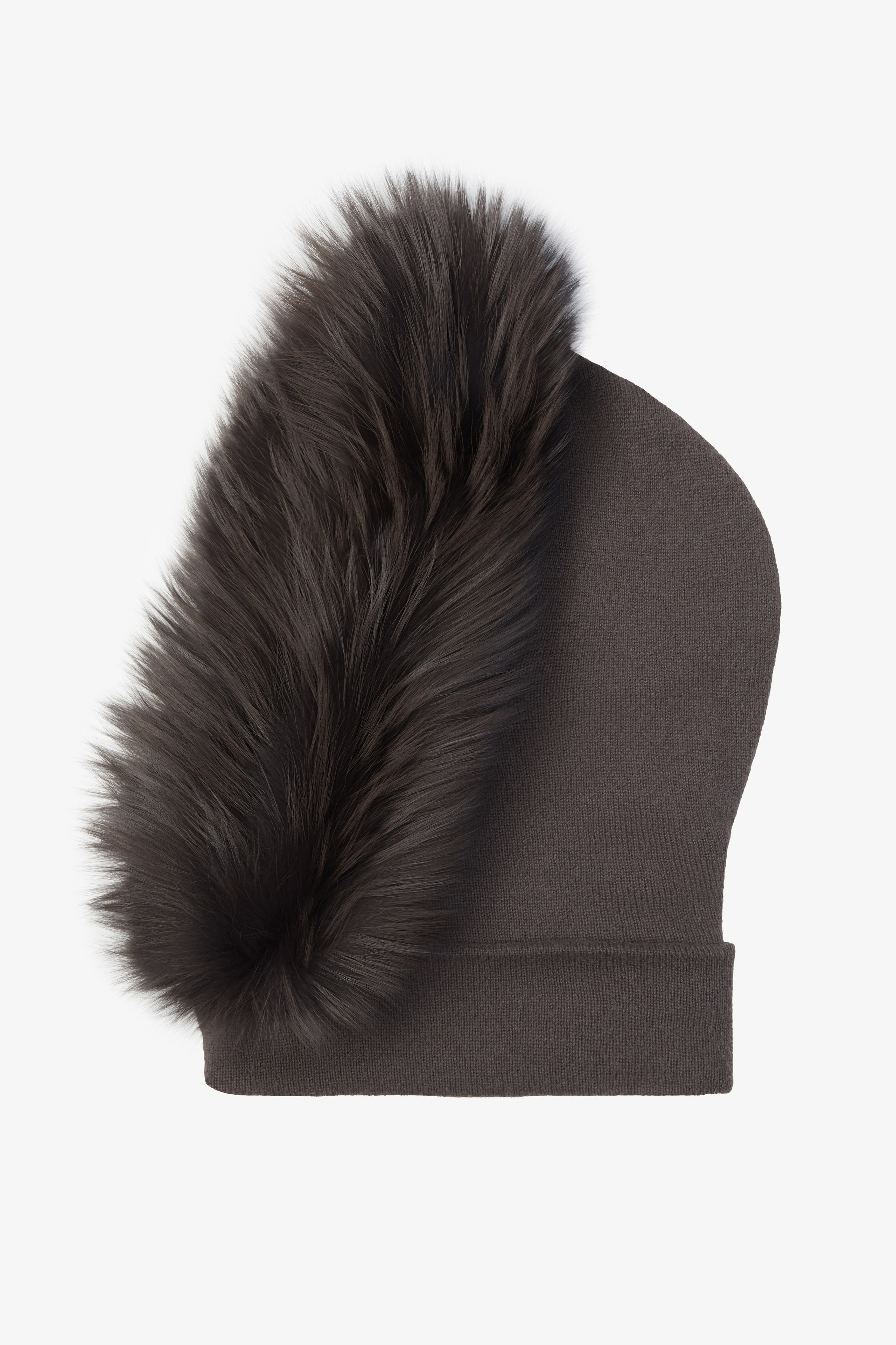 Ретушь фотографий шарфов, головных уборов и поясов | Студия SVITHART