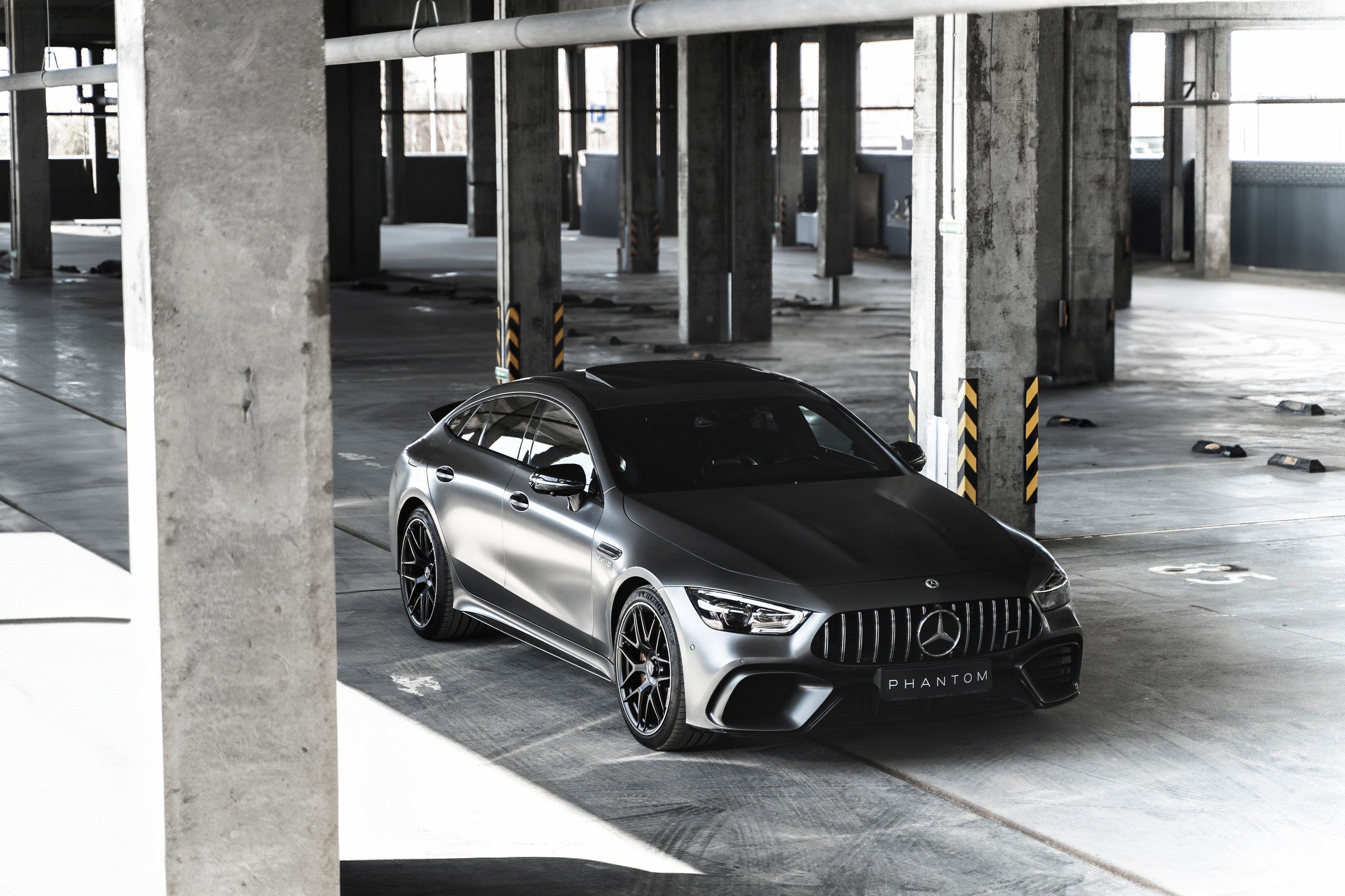 Mercedes GT63s AMG. Фотограф Казань