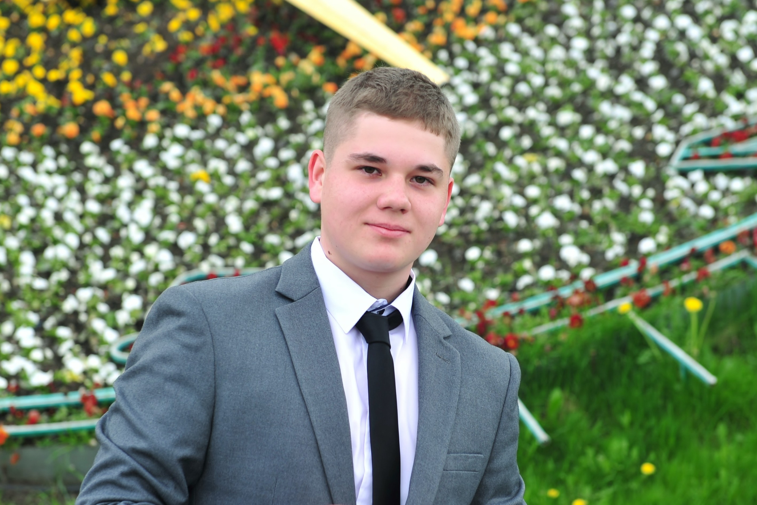 Последний Звонок на Поклонной Горе (уличная фотосессия 9-классников). Свадебный и семейный фотограф в Москве Ирина Гончарова