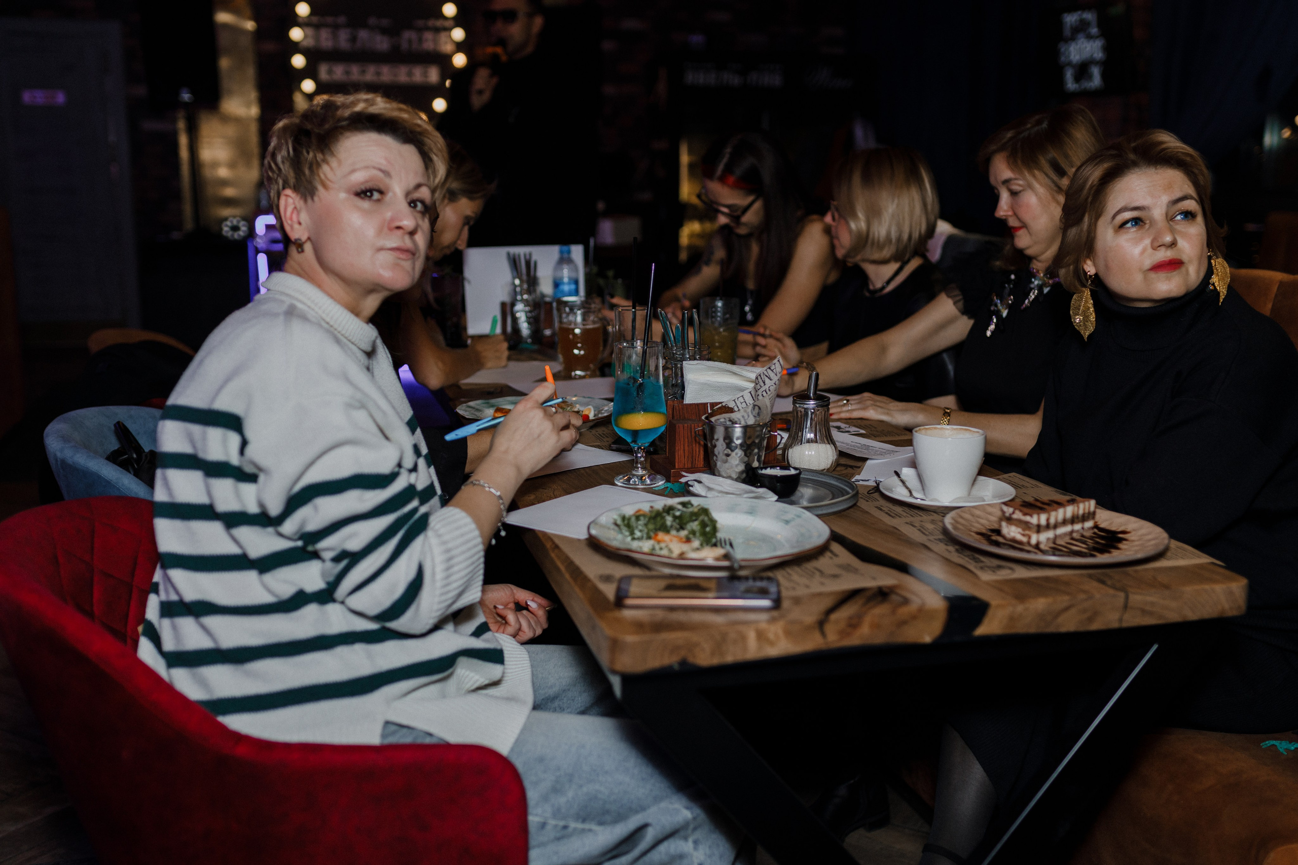 Квиз I MOM'S. Свадебный фотограф. Москва и Московская Область