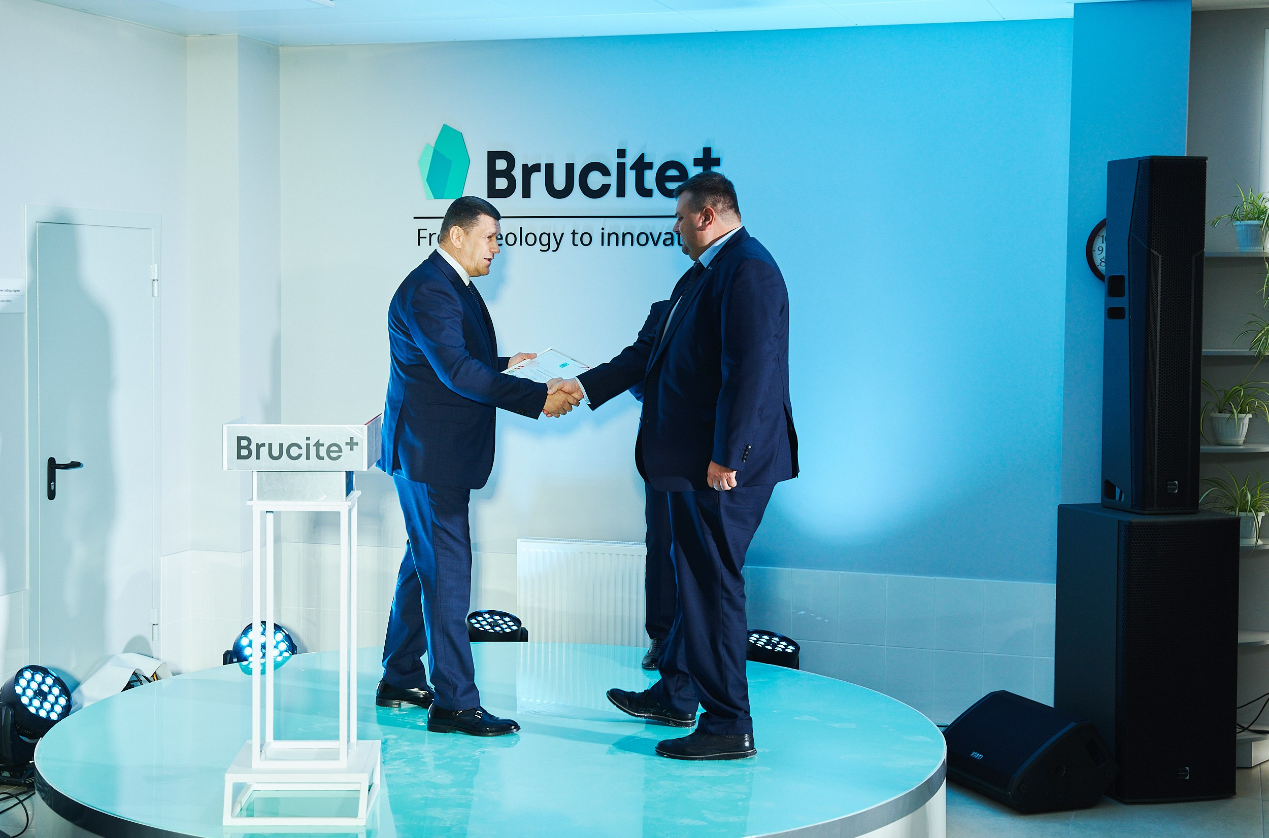 Brucite+|Репортаж. ФОТОГРАФ НА МЕРОПРИЯТИЕ ОТ СОЛЬ МЕДИА PRODUCTION