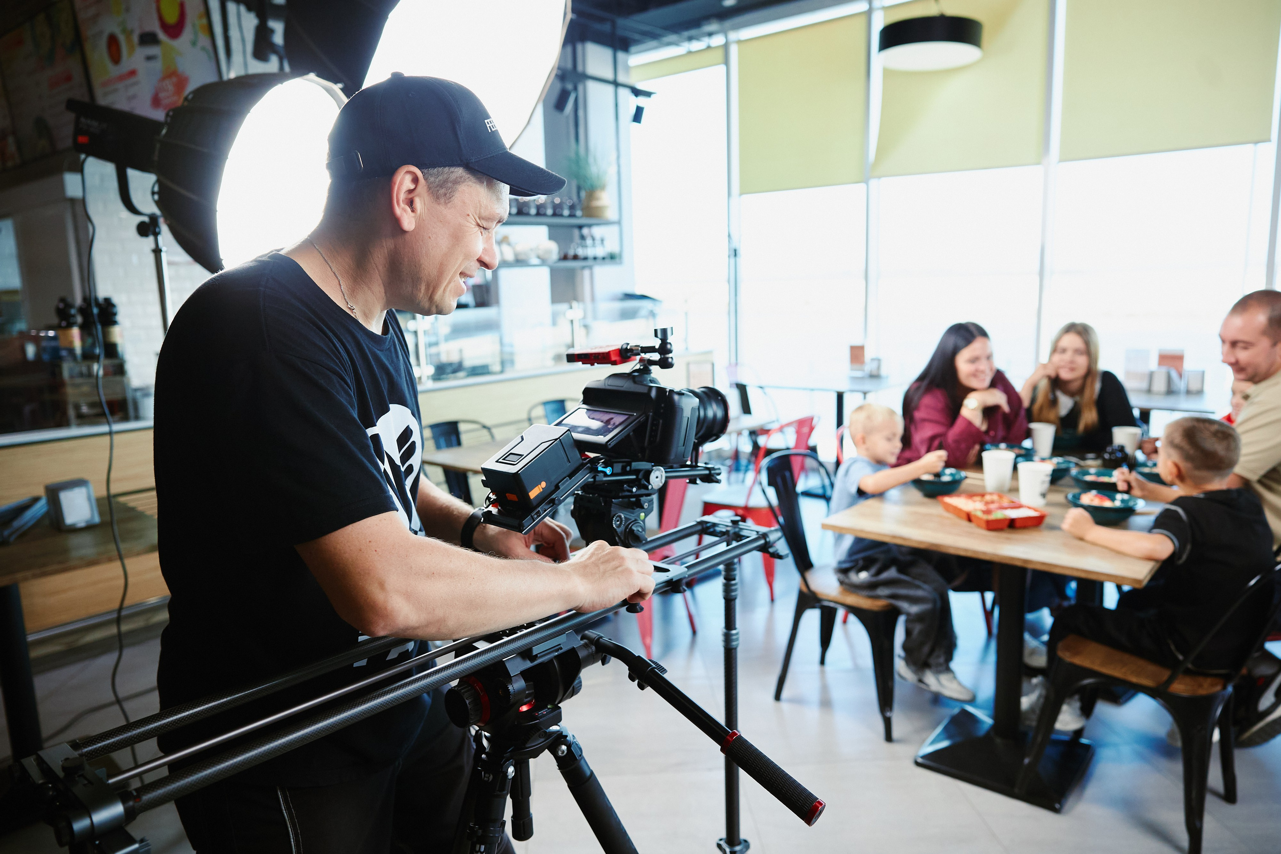 СОЛЬ PRODUCTION БЭК (BROSKO). ФОТОГРАФ НА МЕРОПРИЯТИЕ ОТ СОЛЬ МЕДИА PRODUCTION