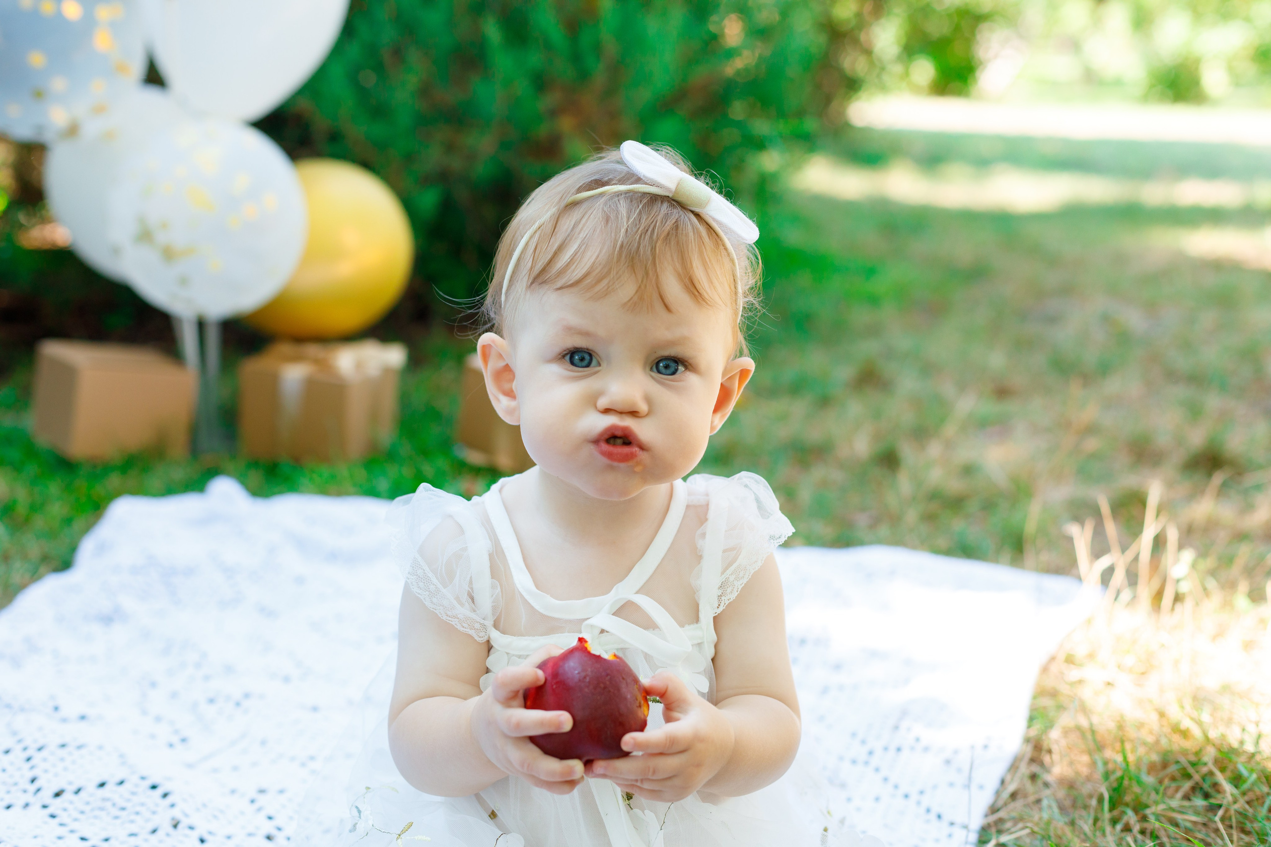 1 год (природа). Семейный и детский фотограф, в Анапе Алфимова Елена.Новорожденных