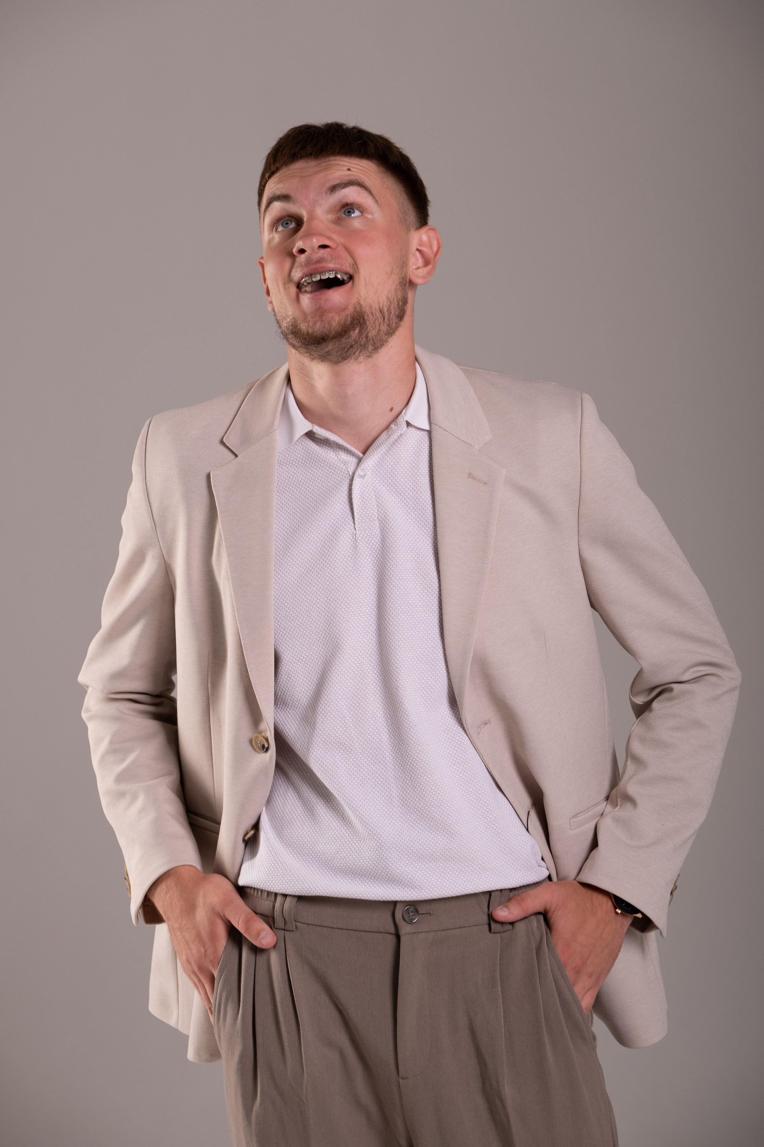 Владимир. Профессиональная фотосъемка в Крыму. Натуральные эмоции и живые кадры. Забронируйте дату прямо сейчас!