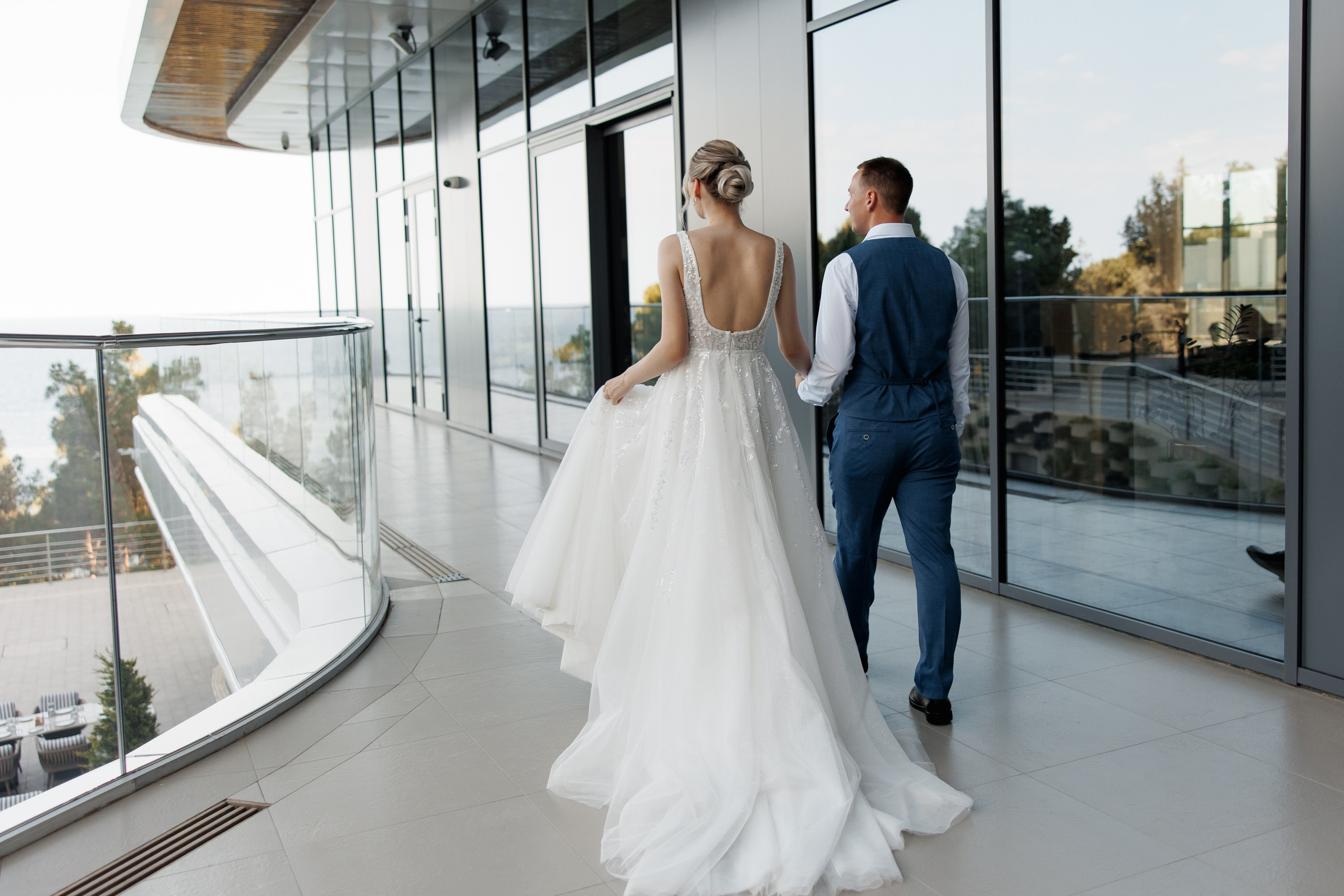 Е+В (Утро, ЗАГС, Luciano, Банкет). Профессиональная фотосъемка в Крыму. Натуральные эмоции и живые кадры. Забронируйте дату прямо сейчас!