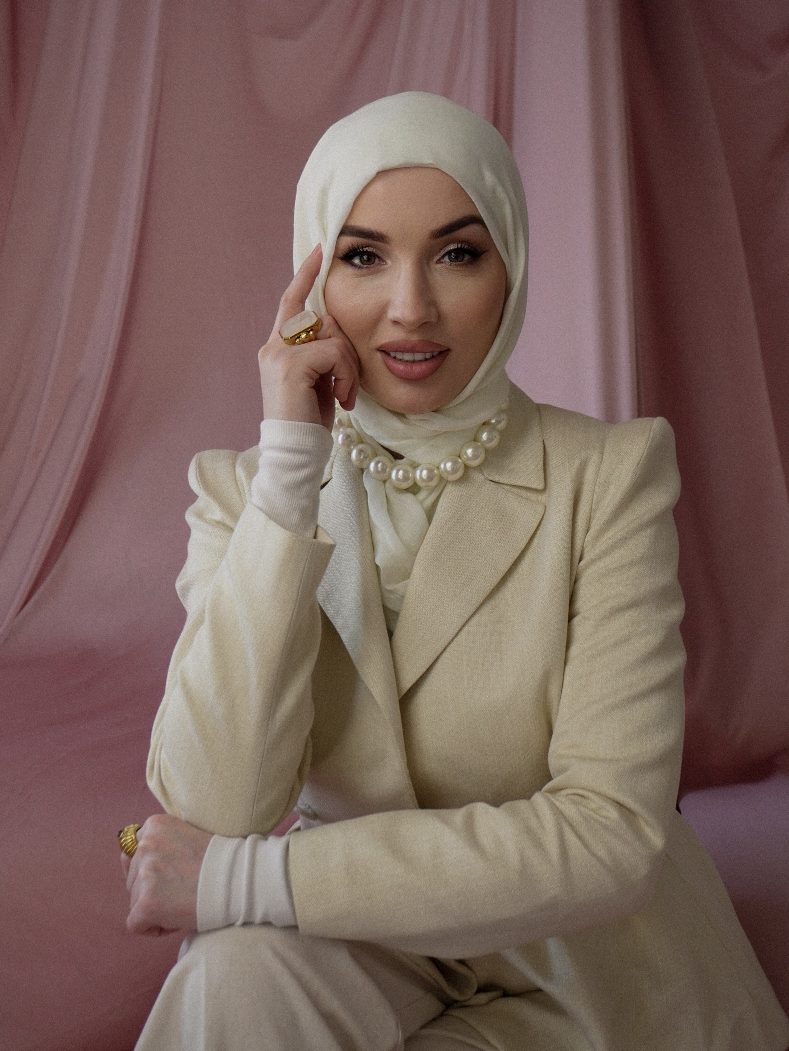 Студийная съемка. Контент фотограф в Ростове-на-Дону Яна Каушан