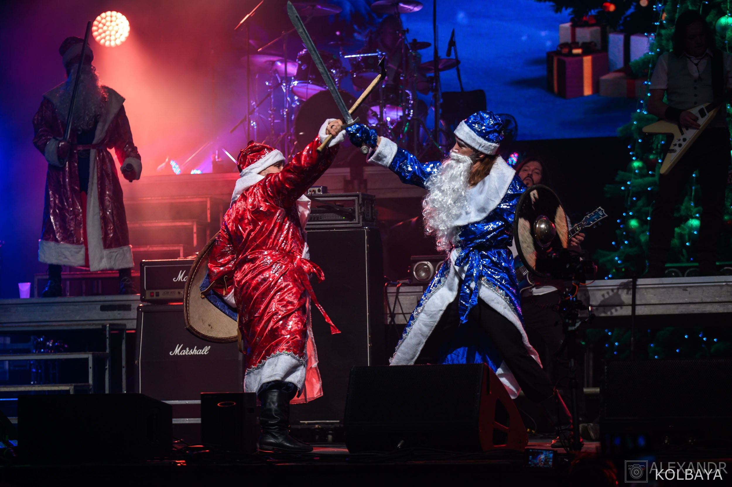 Фоторепортаж с Метал-Елки 2026. Концертный и театральный репортажный фотограф в Москве Александр Колбая