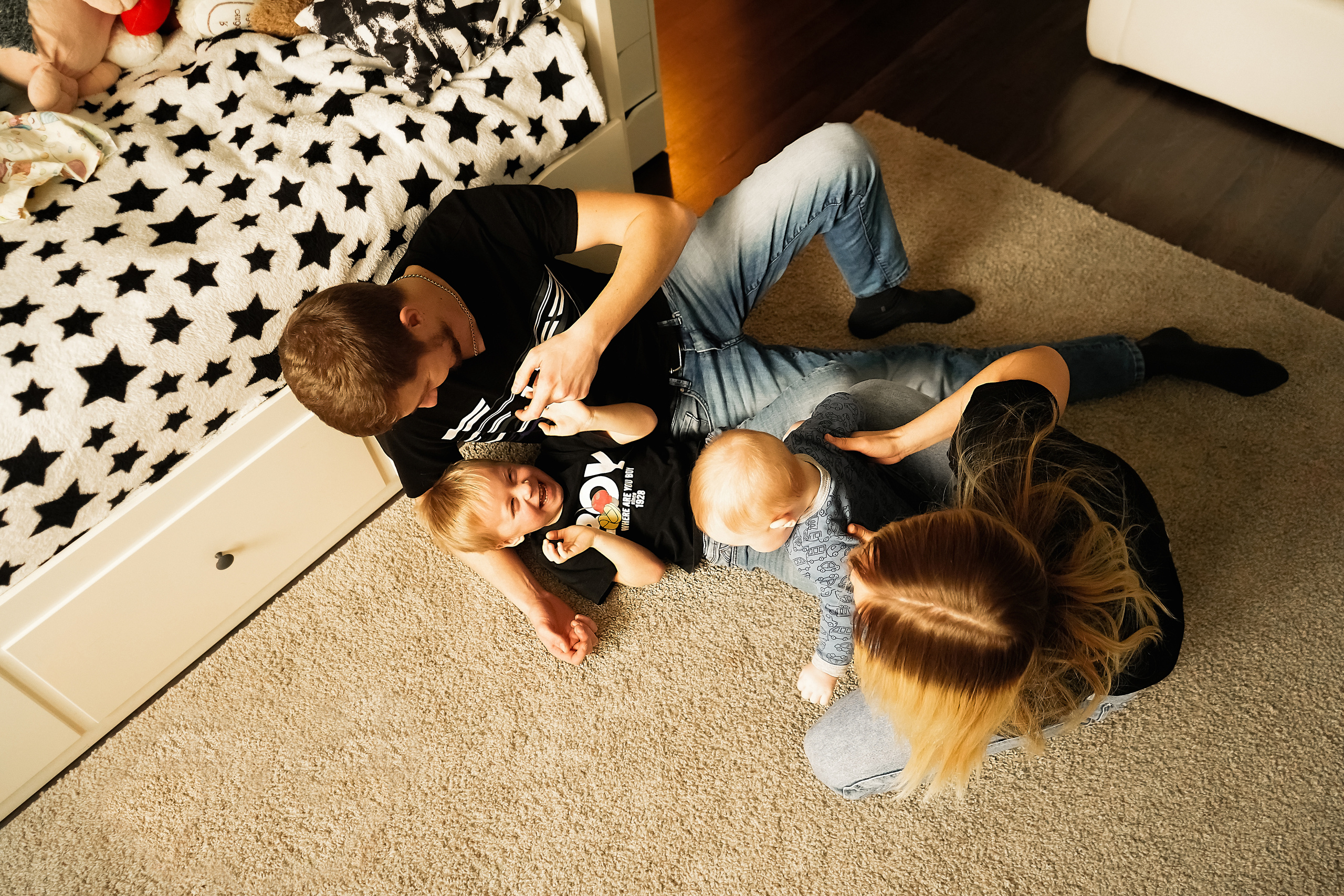 Домашняя съёмка. Семейный и свадебный фотограф в Москве Нина Гусева