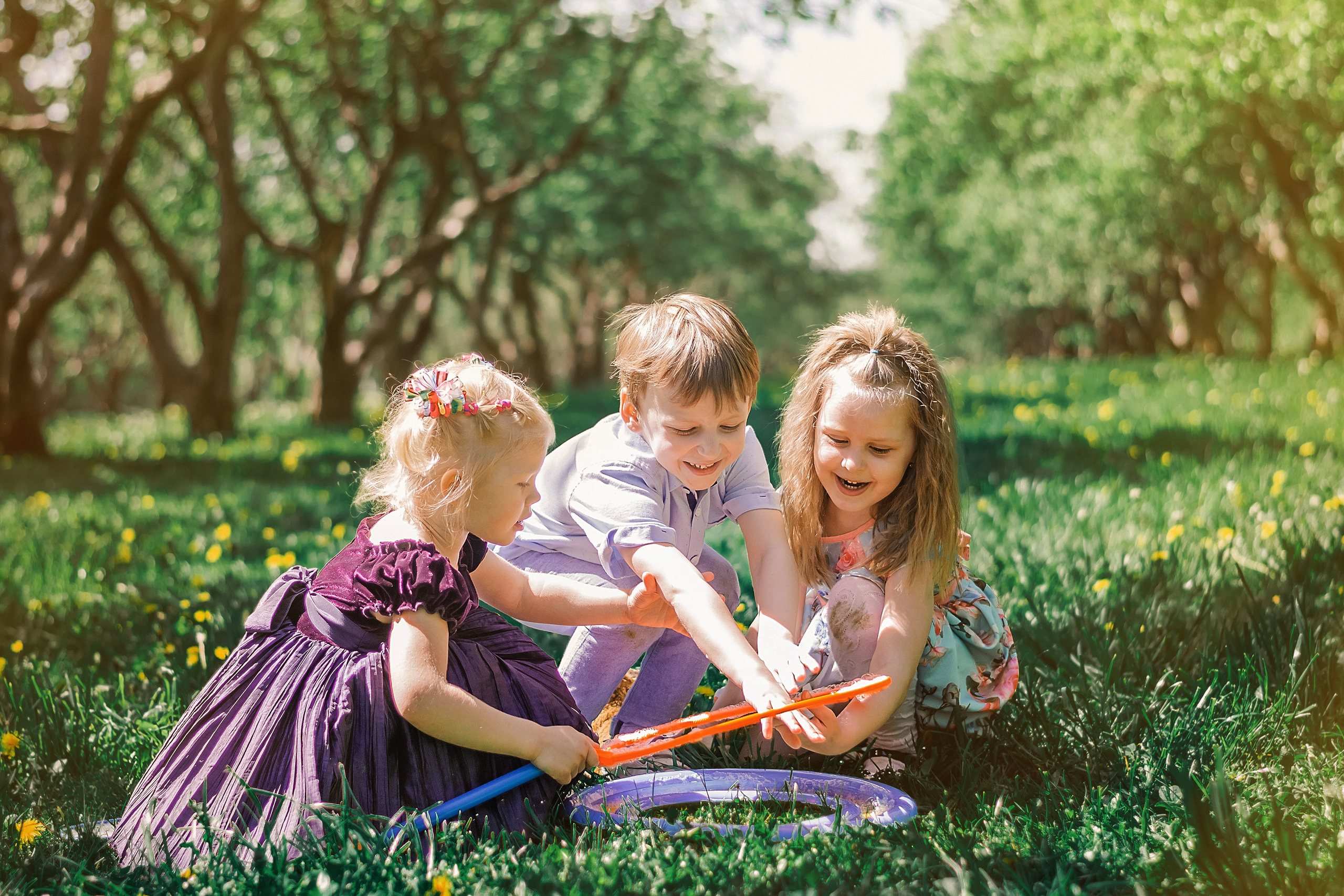 Фотосессия в яблоне. Семейный и свадебный фотограф в Москве Нина Гусева