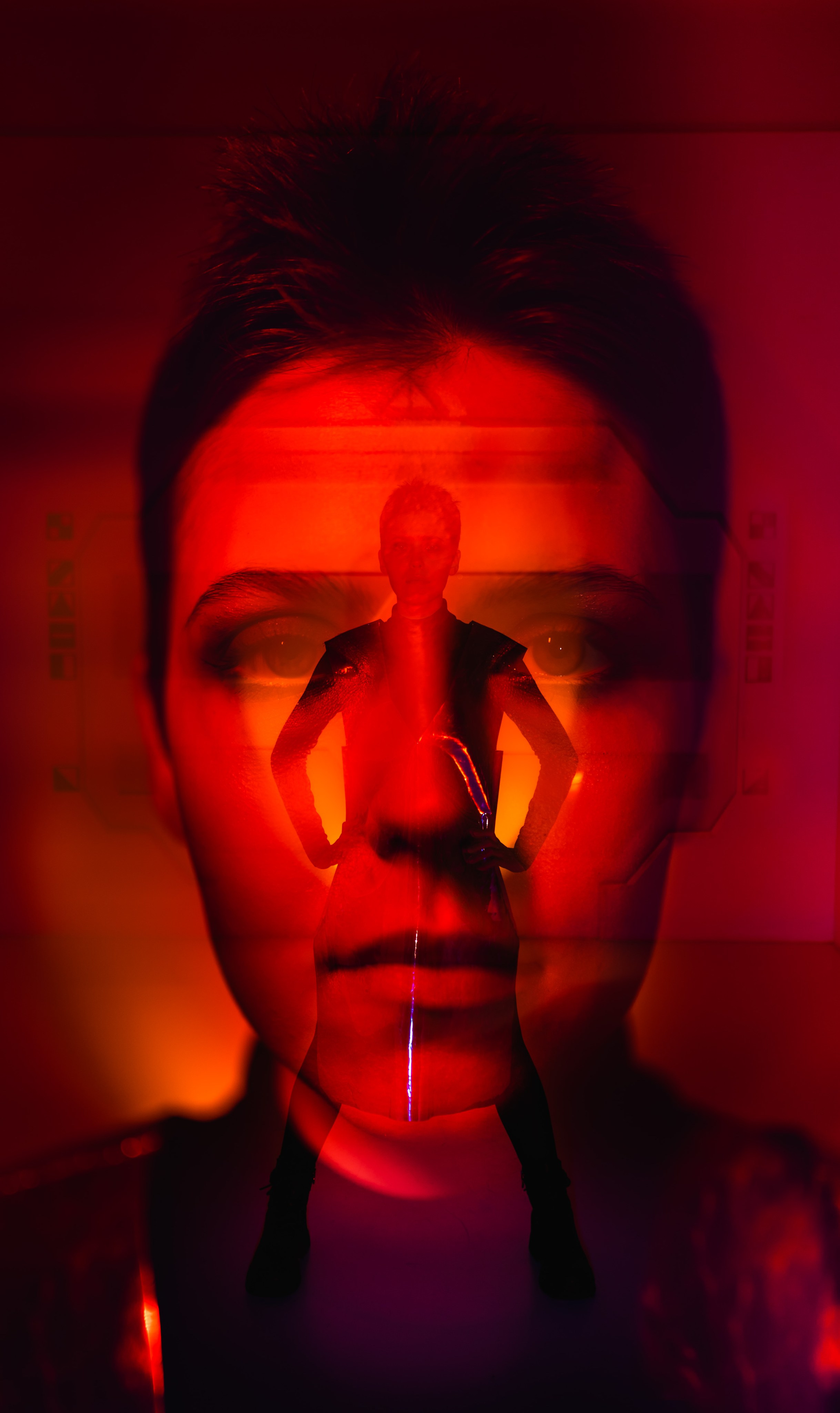 Faces in the night. Metelevphoto