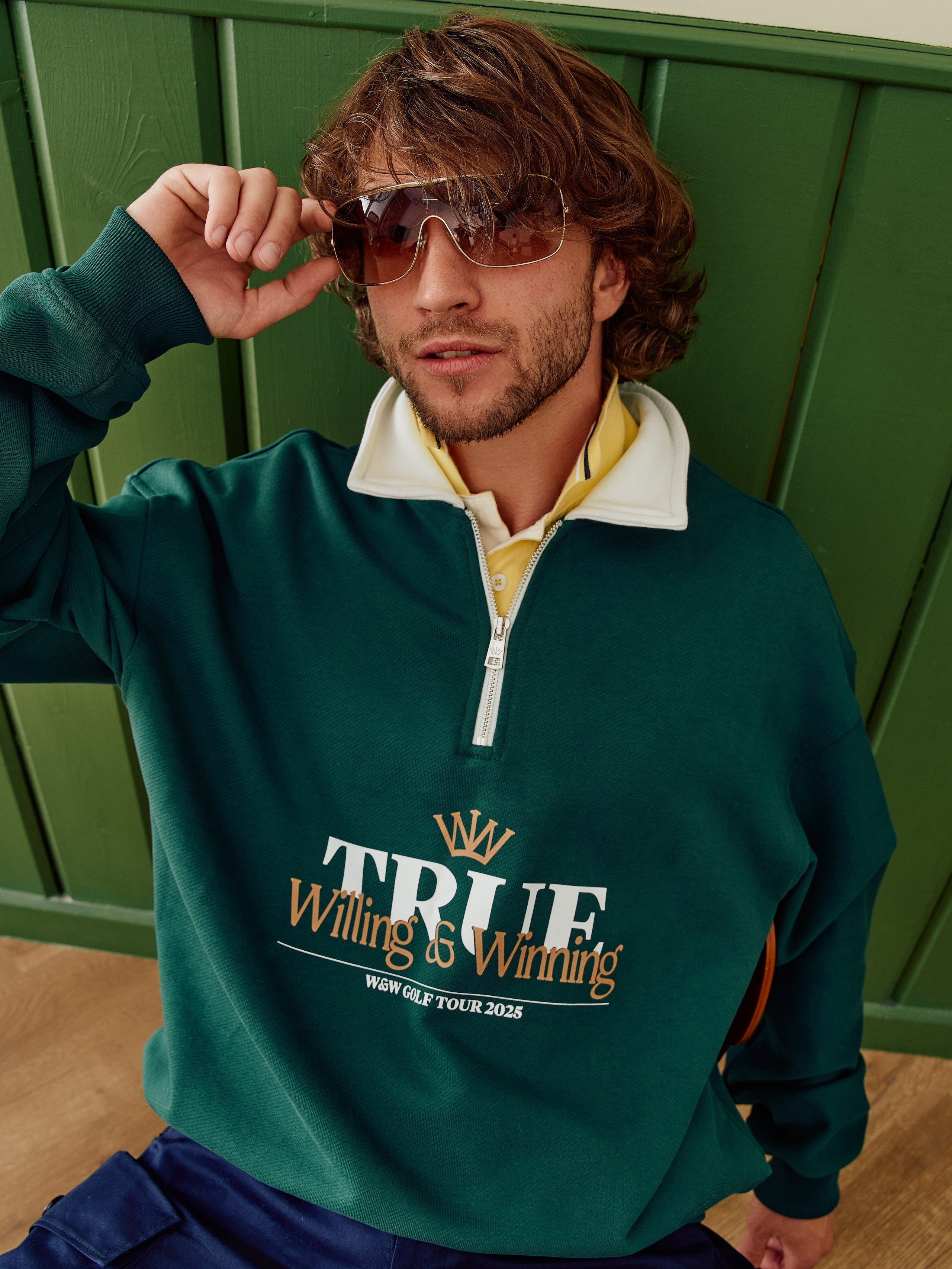 Тенис и гольф. Фотограф для маркетплейсов в Москве