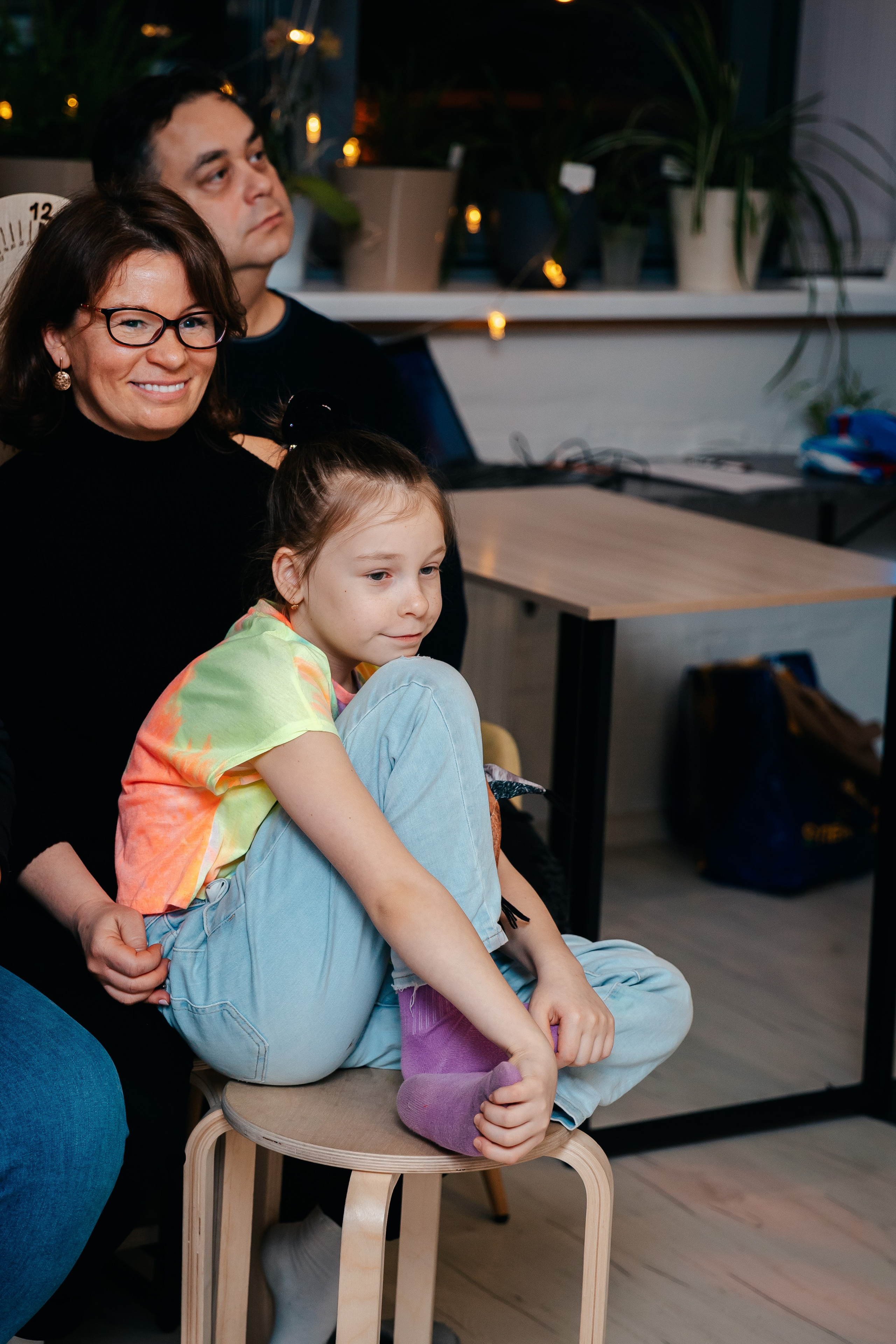 Новогодний утренник в Монтессори-школе. Семейный lifestyle фотограф в Санкт-Петербурге Людмила Пахомова