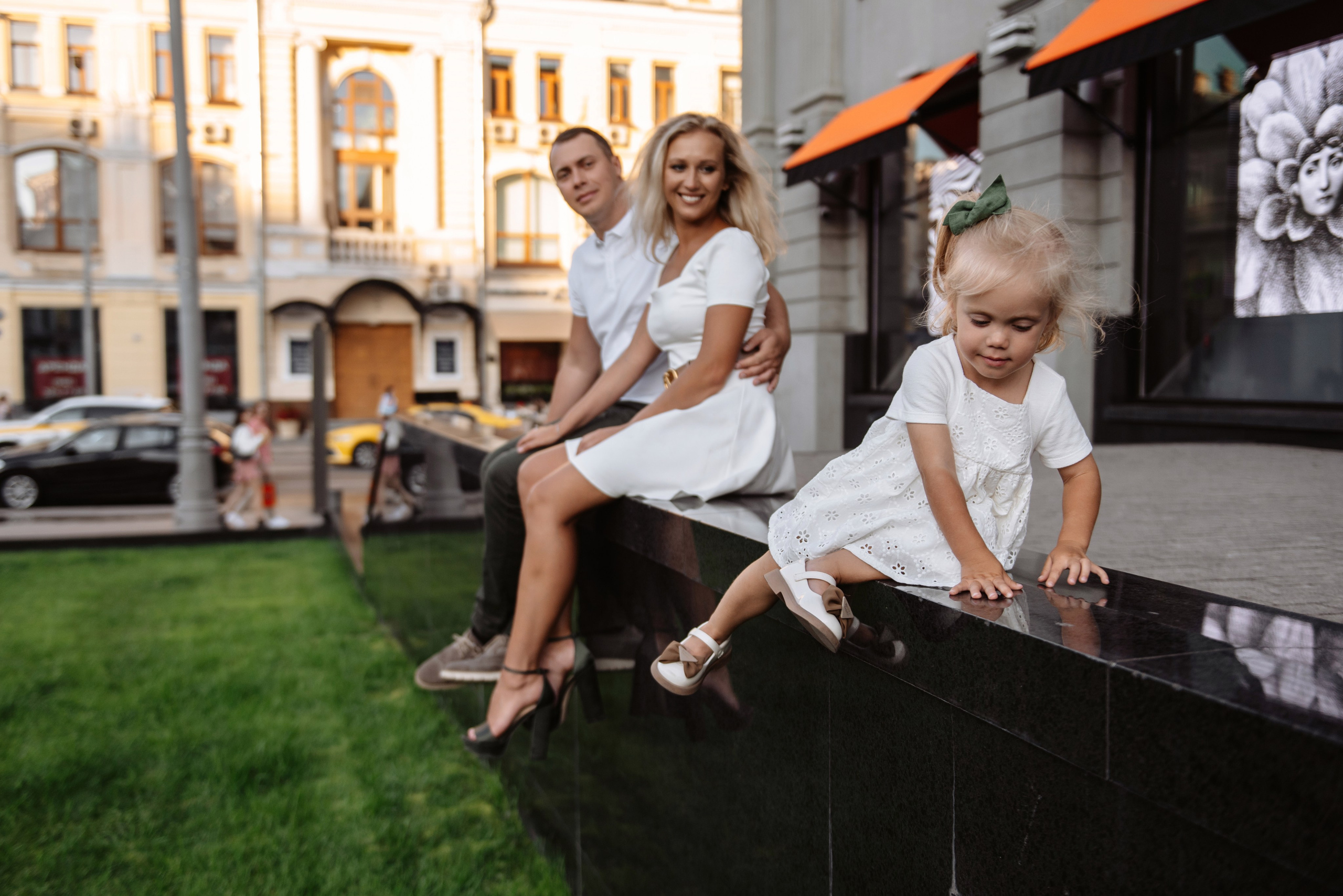 Миллионы глаз смотрят на нас.спустя 5 лет). Свадебный фотограф и визажист в Москве Кристина Палько